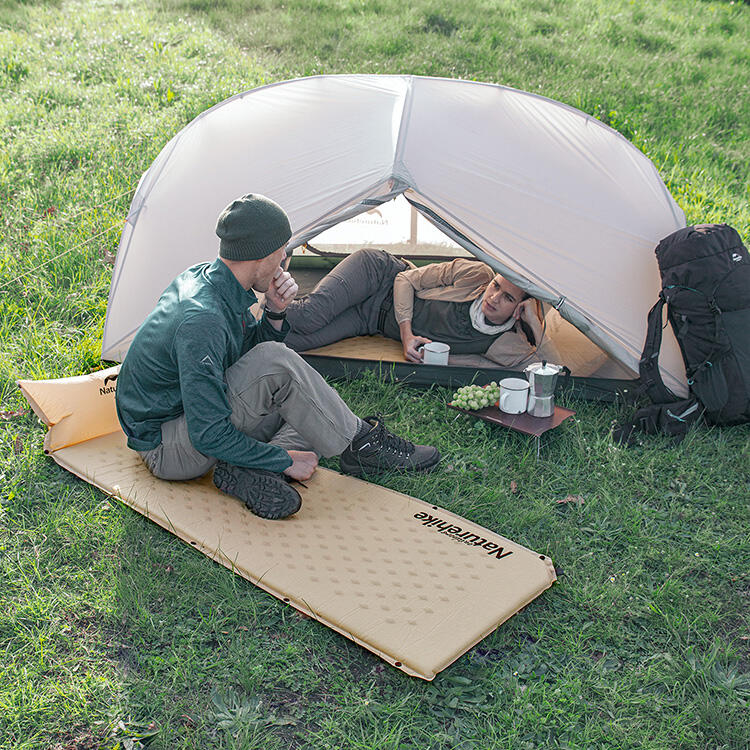 Vzduchová spací matrace s polštářem Naturehike 4/6