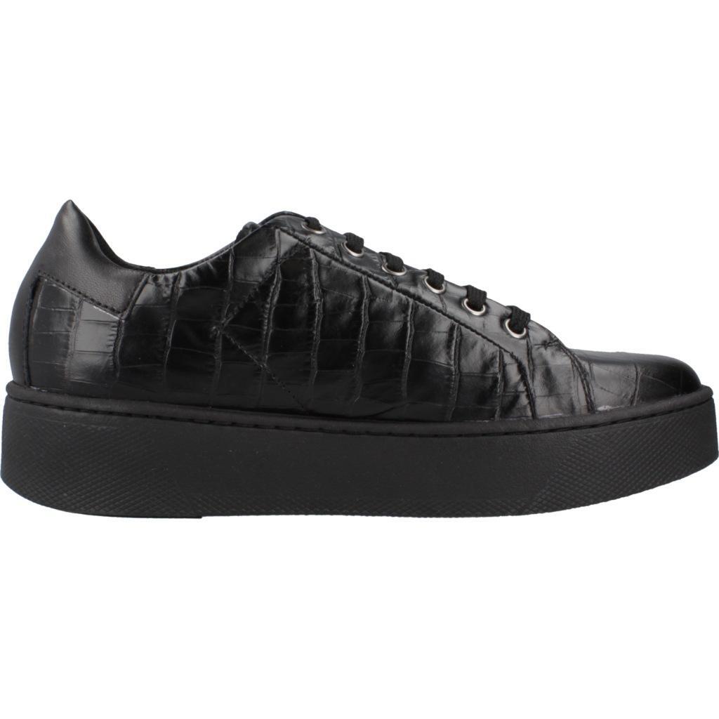 Baskets Geox Modèle D Skyely Couleur Noir 4/5