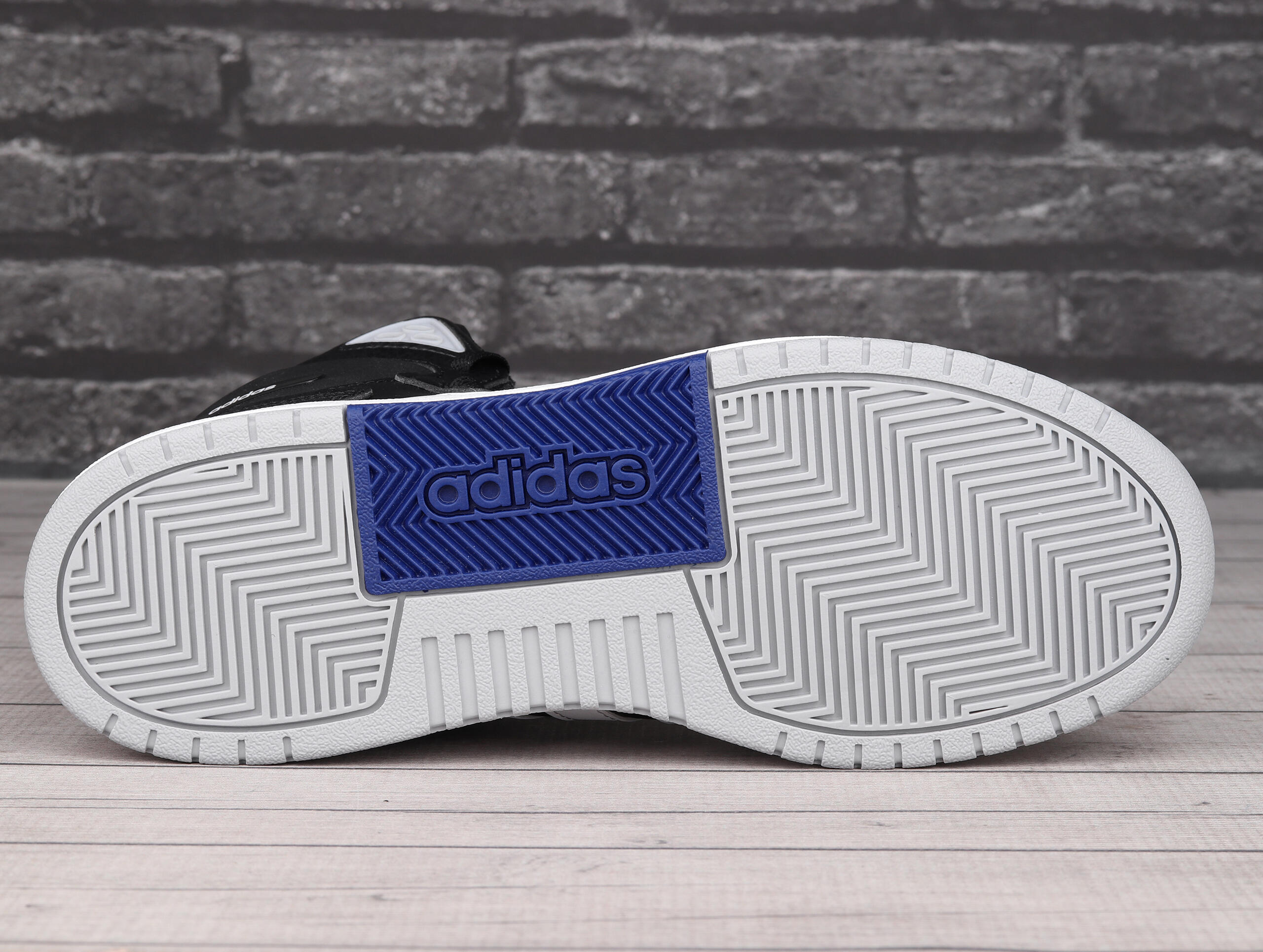 Buty męskie do koszykówki  Adiadas 100DB MID 5/6