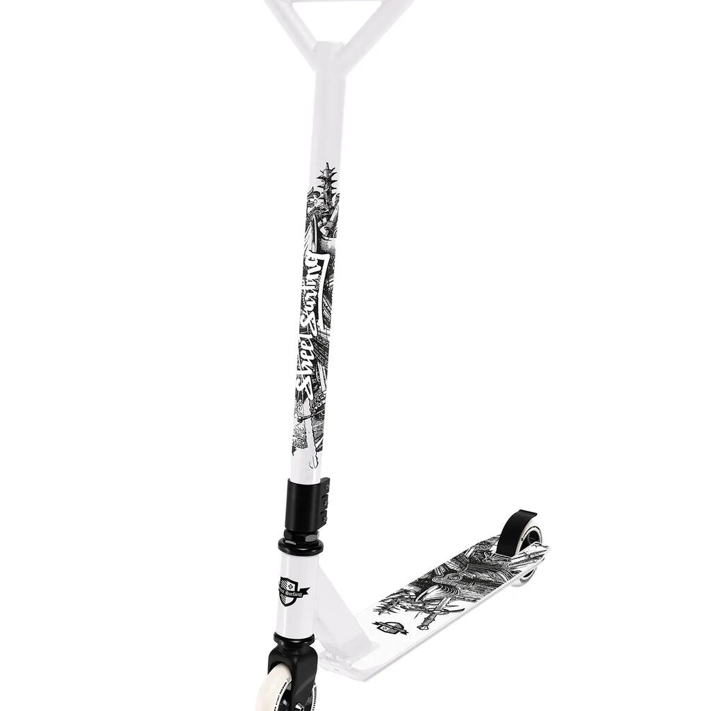 WHITE / BLACK