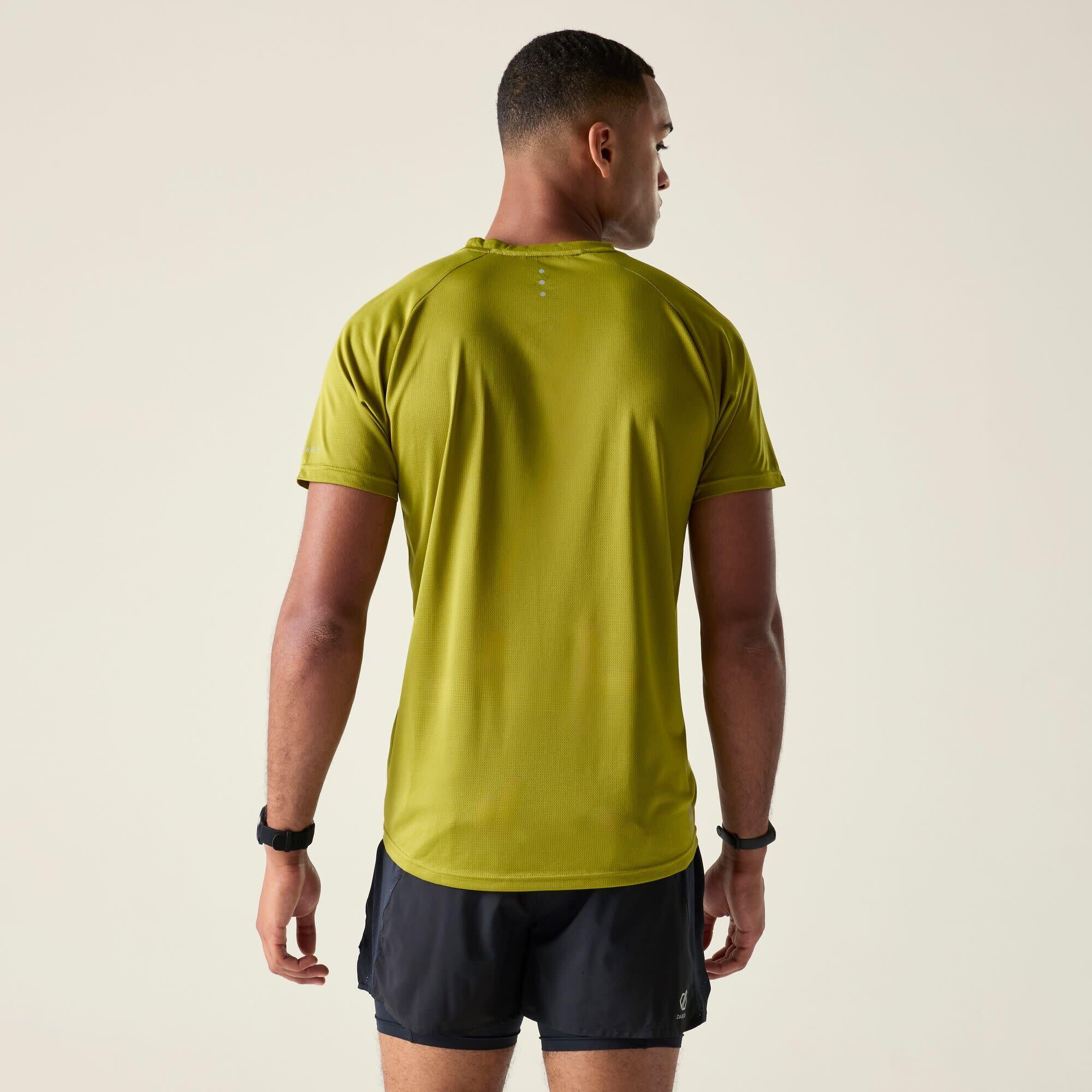 DARE 2B Accelerate Tee - GoldCypress 2/7