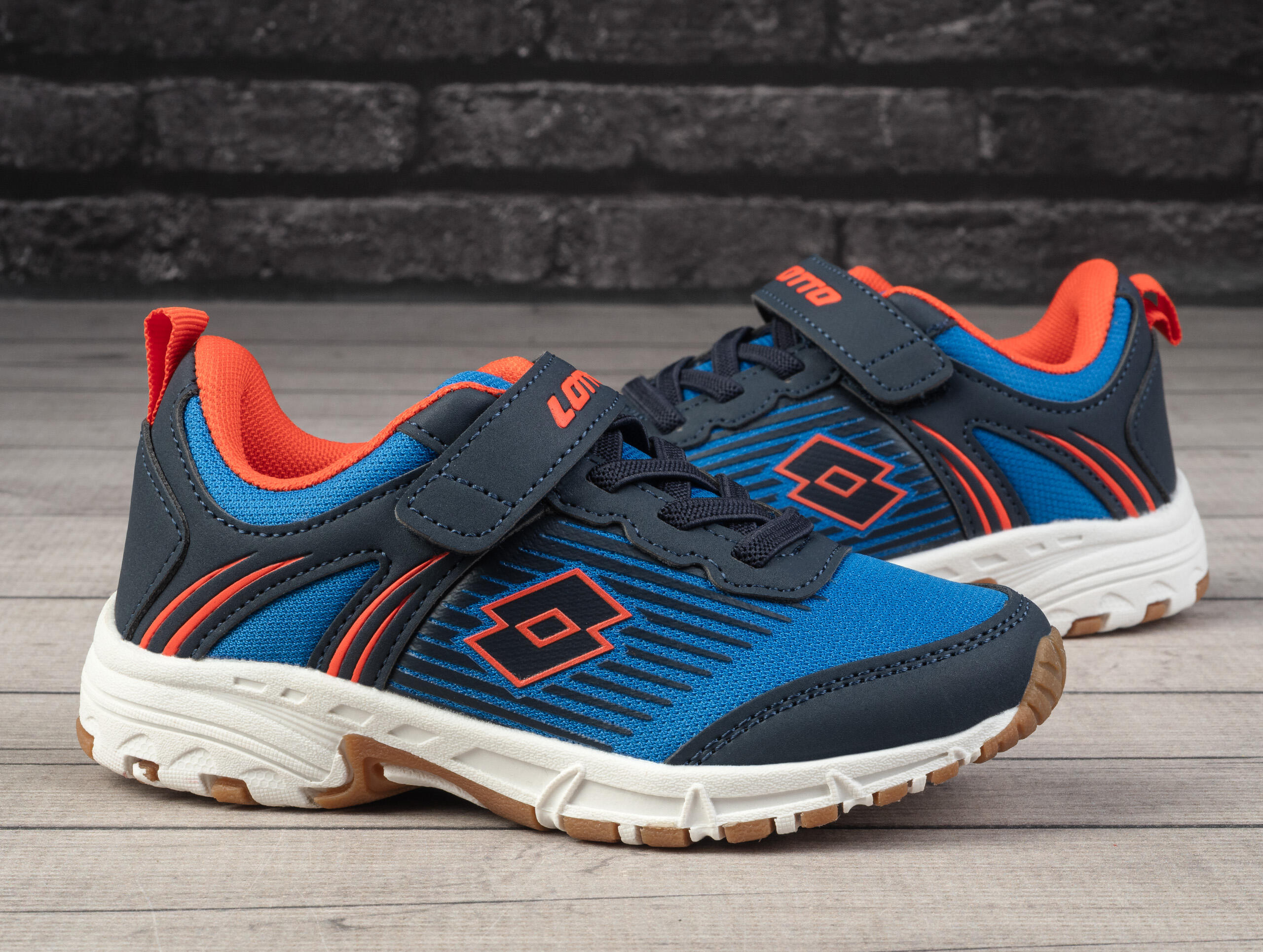 Buty dziecięce sportowe na rzep Lotto HATUSH K 2/6