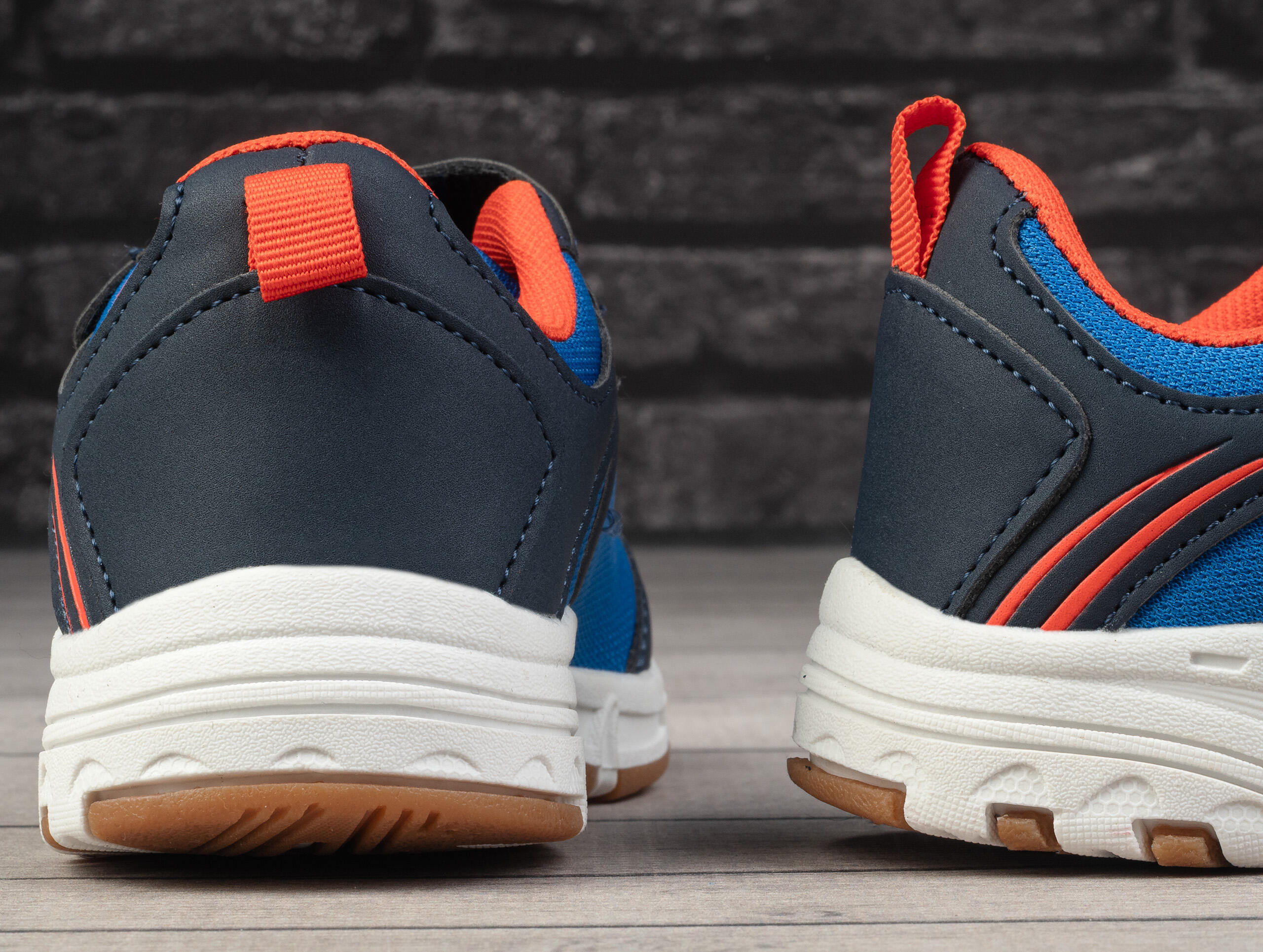 Buty dziecięce sportowe na rzep Lotto HATUSH K 4/6
