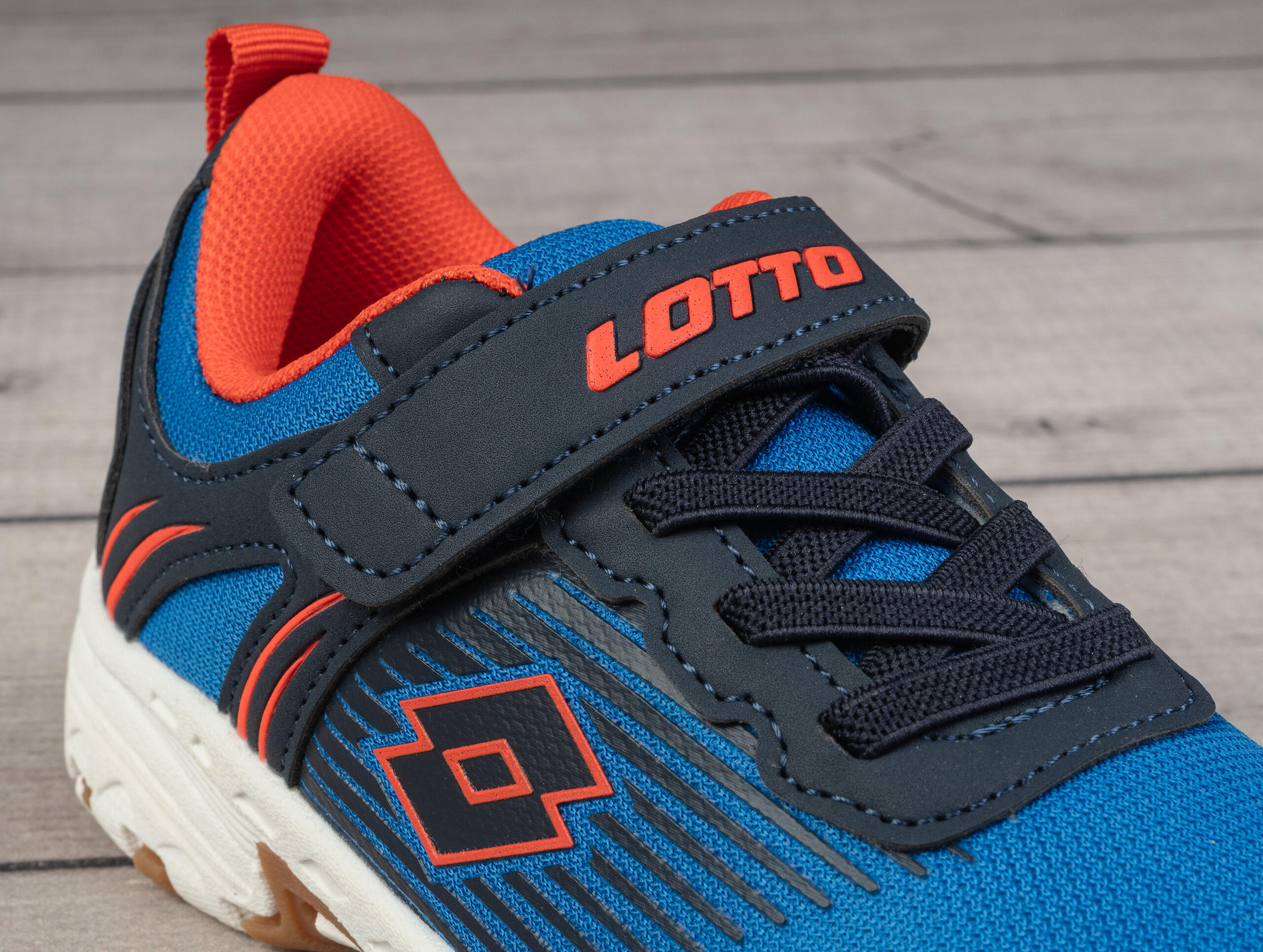 Buty dziecięce sportowe na rzep Lotto HATUSH K 6/6