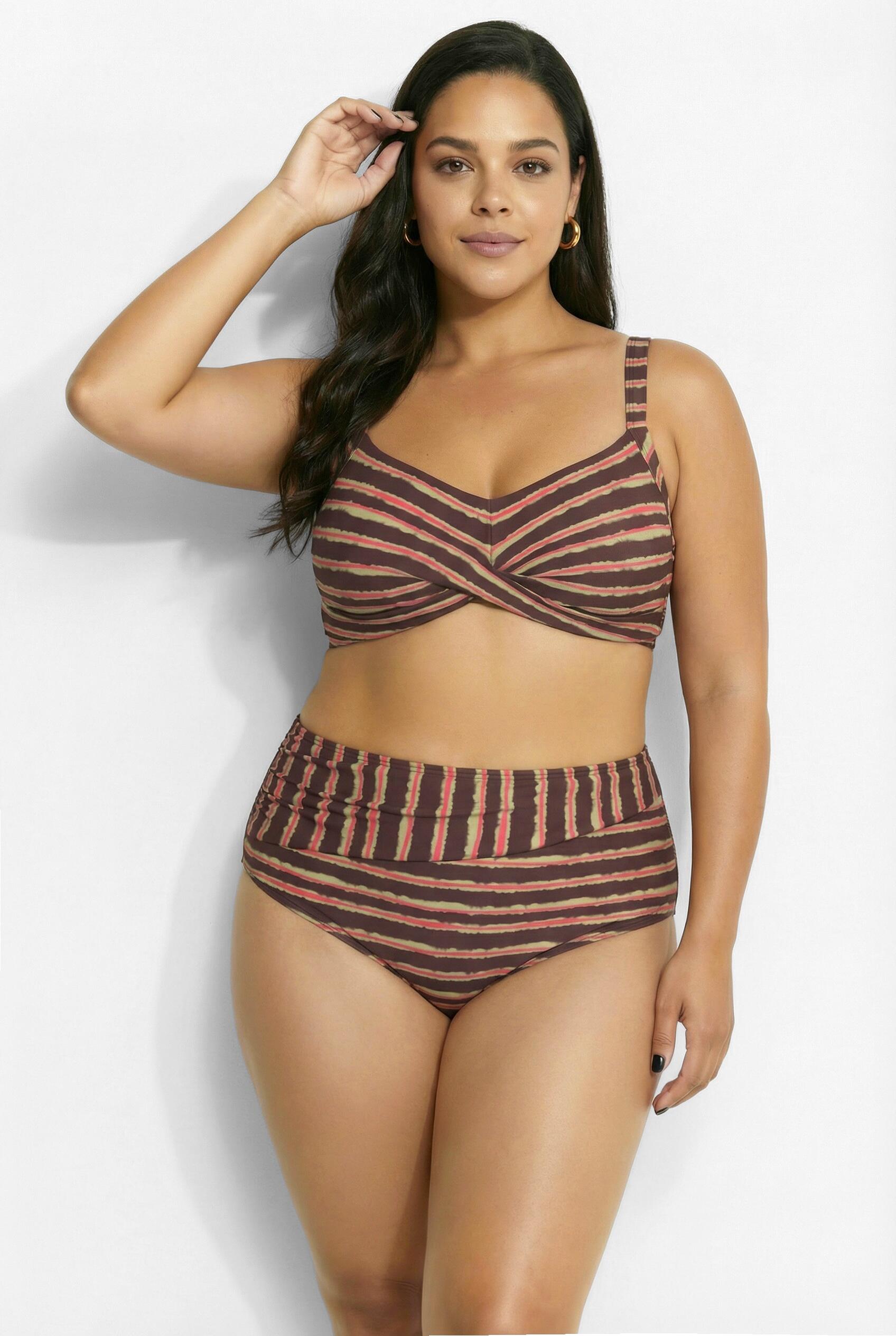 Femme Bikini avec bonnets souples drapé et jeu de rayures matière recyclée 6/7