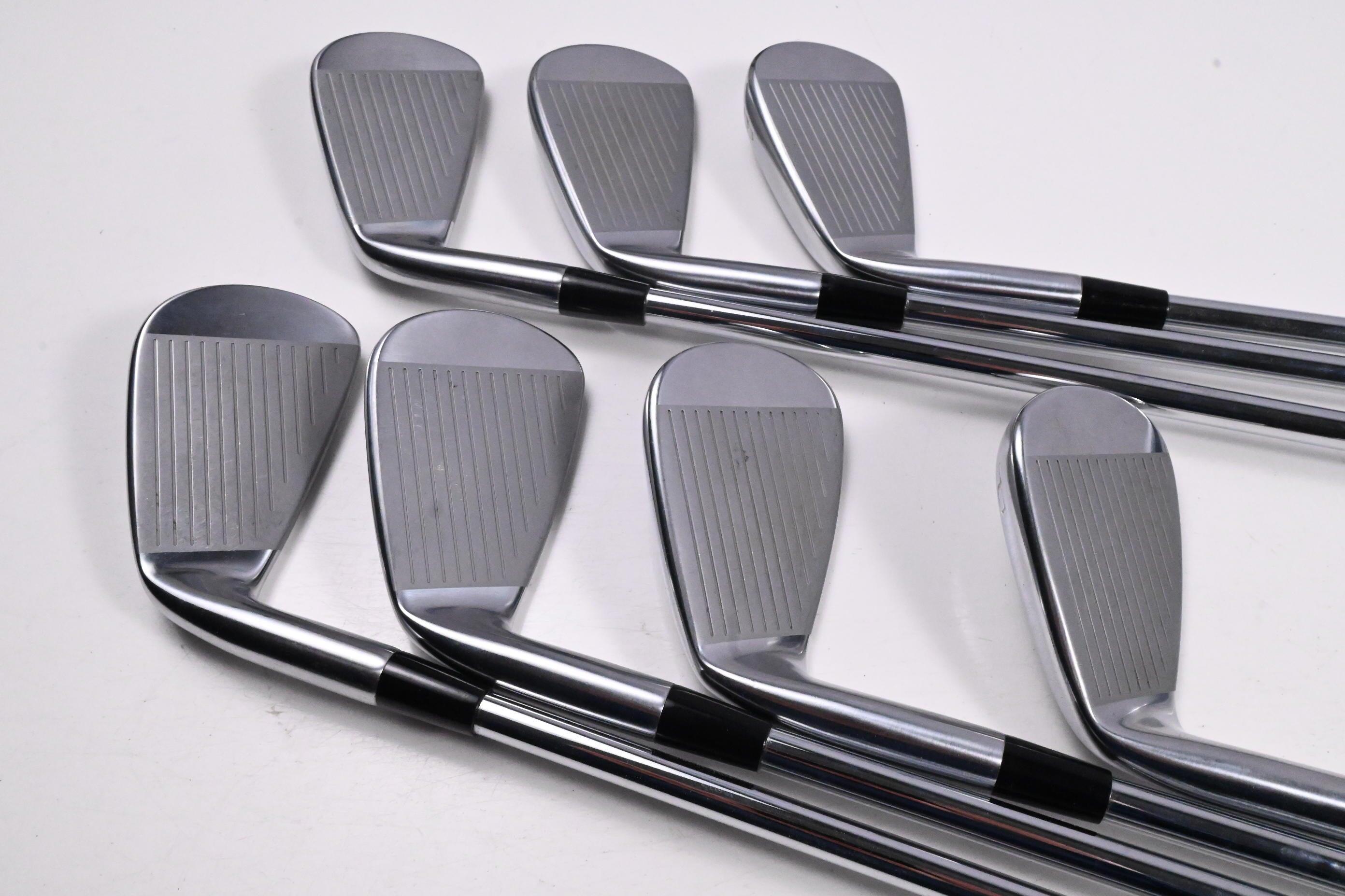 Mizuno Pro 245 Irons / 4-PW / Regular Flex Dynamic Gold Mid 100