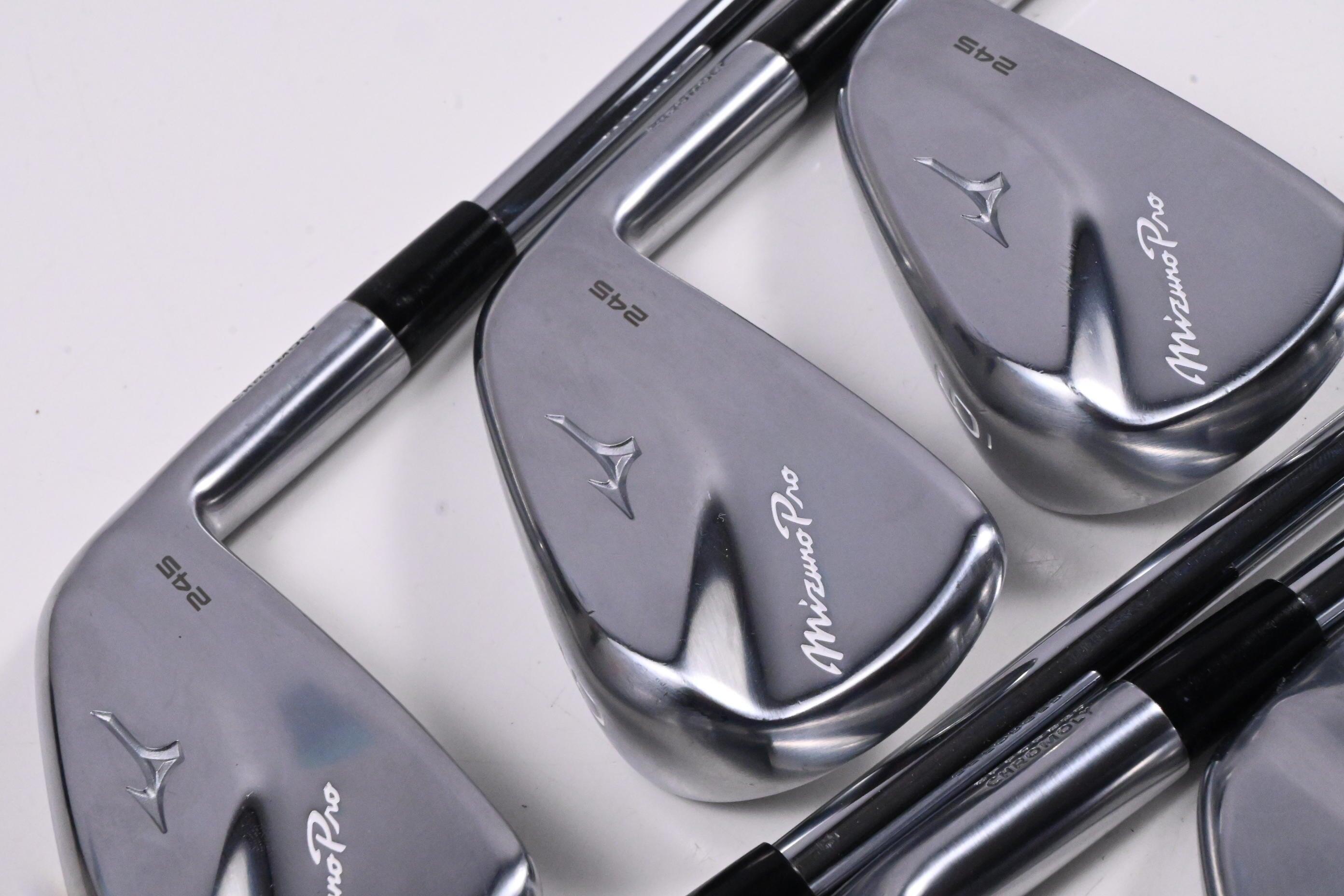 Mizuno Pro 245 Irons / 4-PW / Regular Flex Dynamic Gold Mid 100