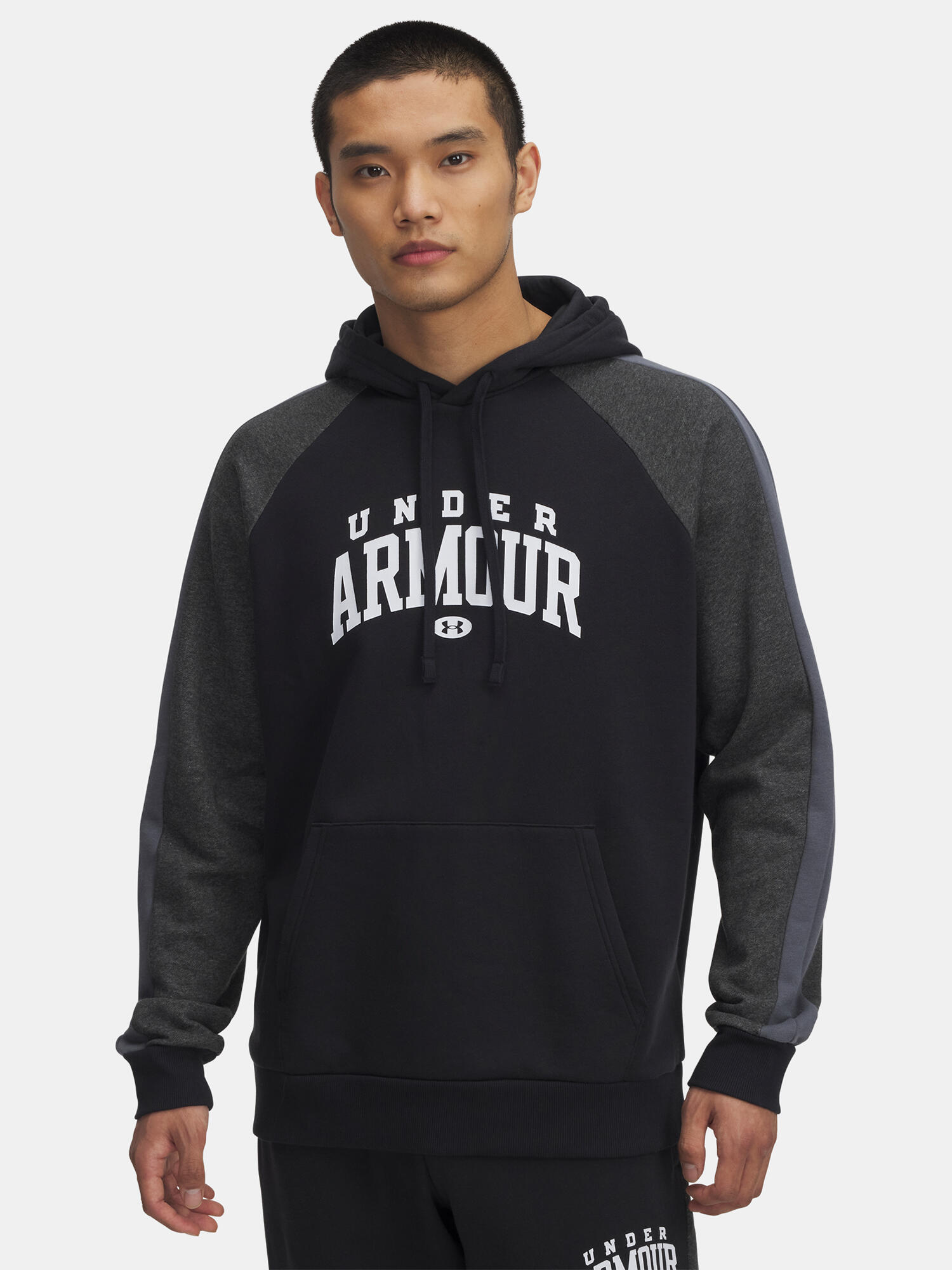 UNDER ARMOUR picture