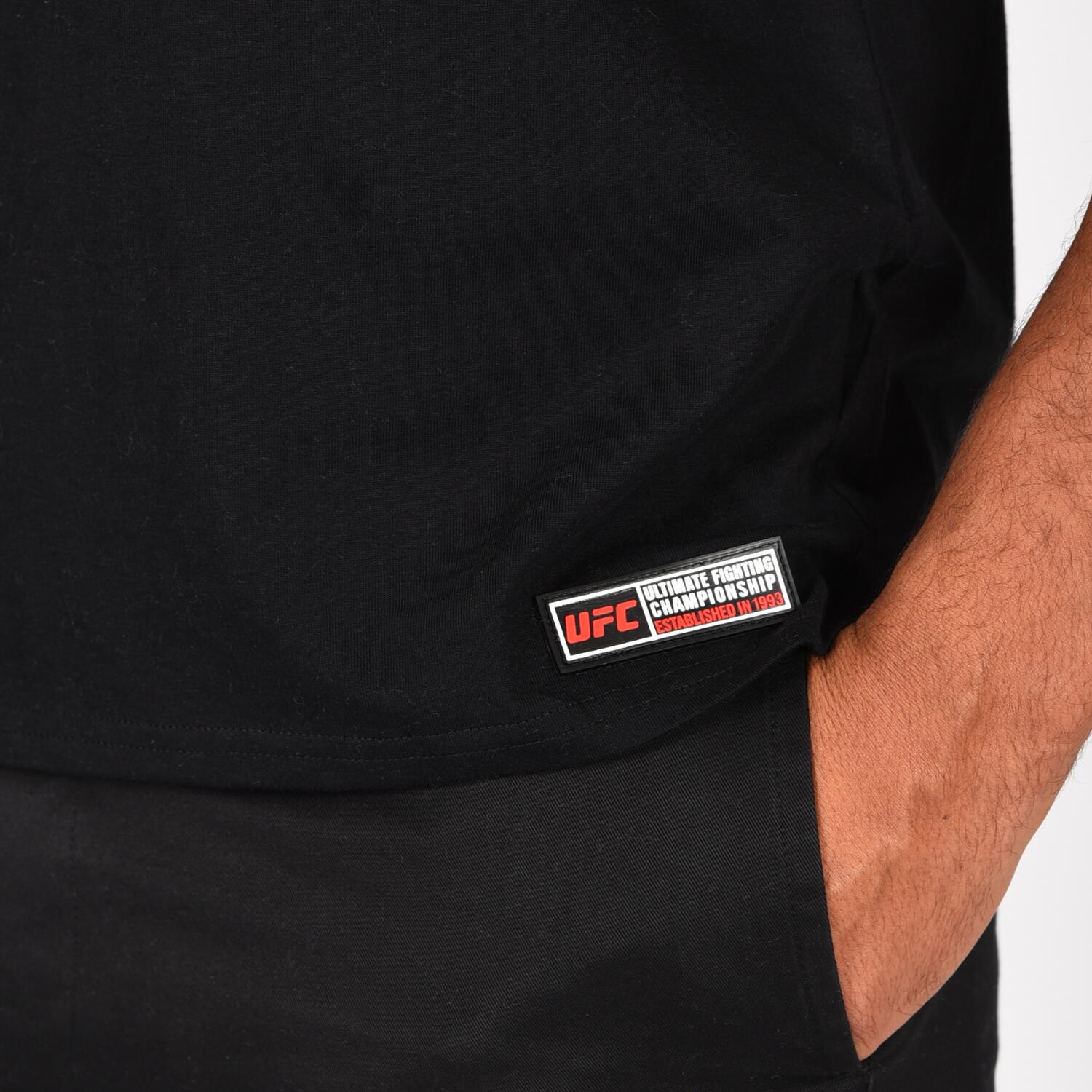 T-shirt homme noir 4/5