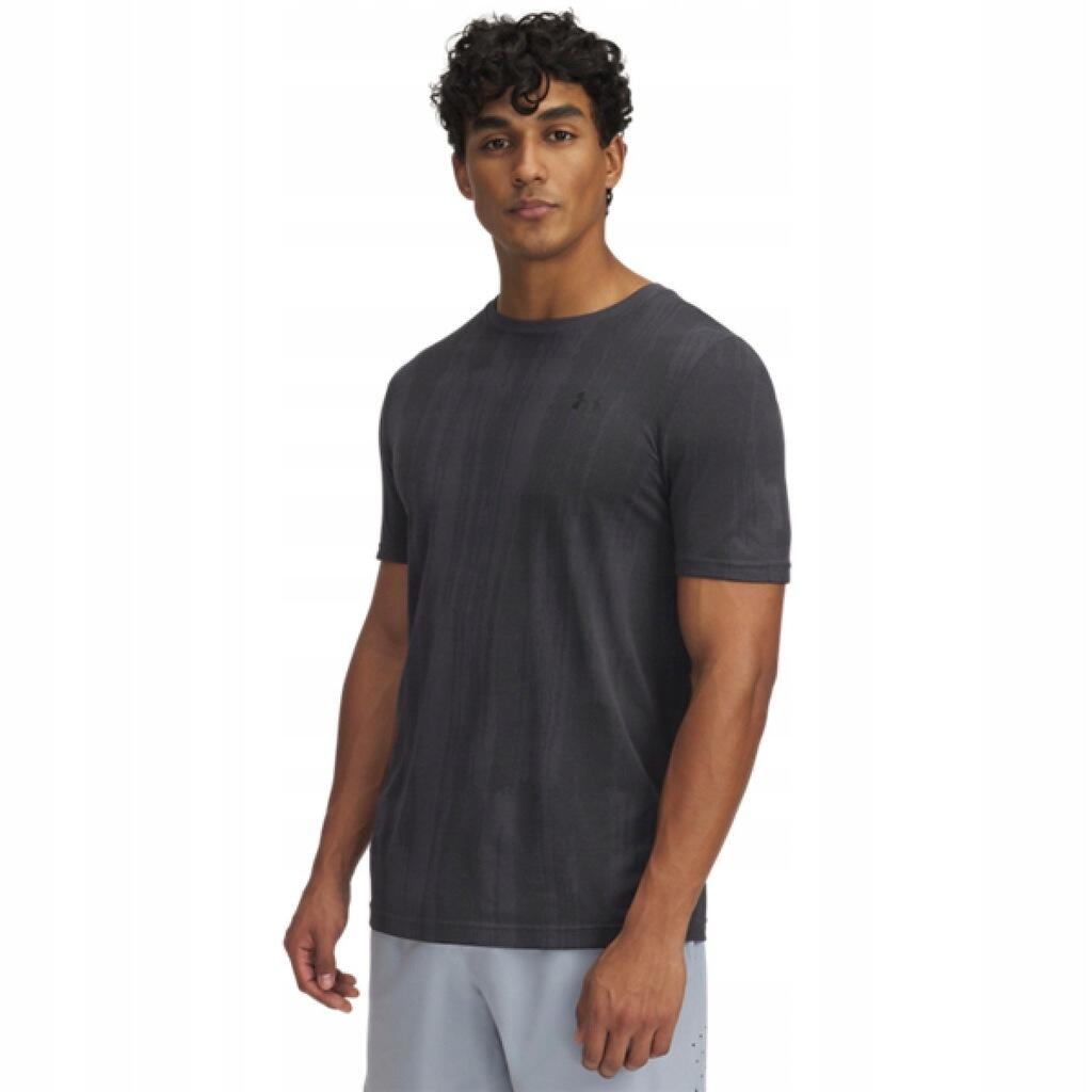 UNDER ARMOUR picture