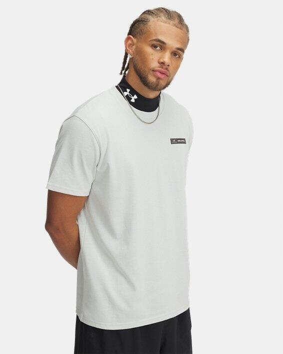 UNDER ARMOUR picture