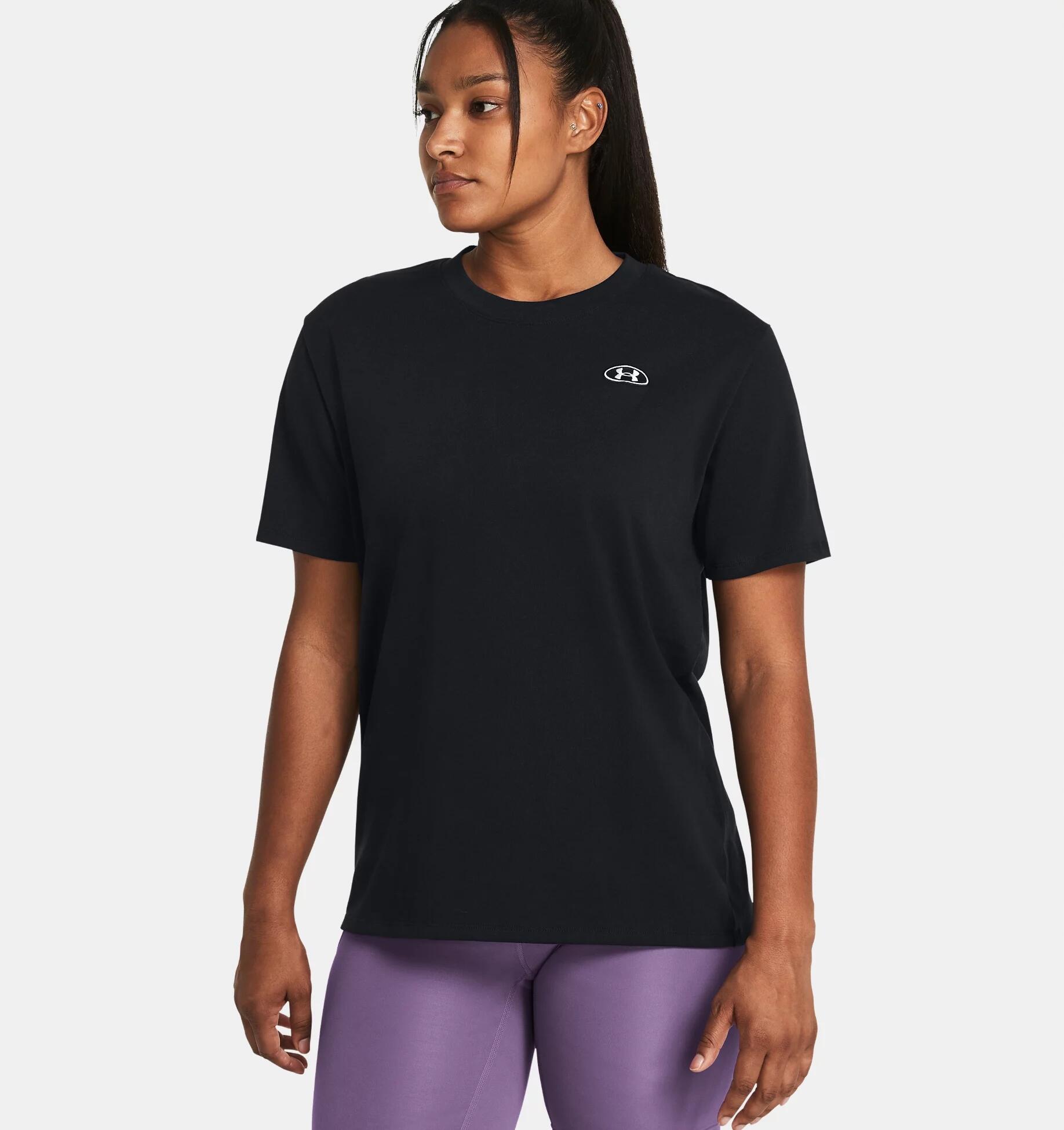 UNDER ARMOUR picture
