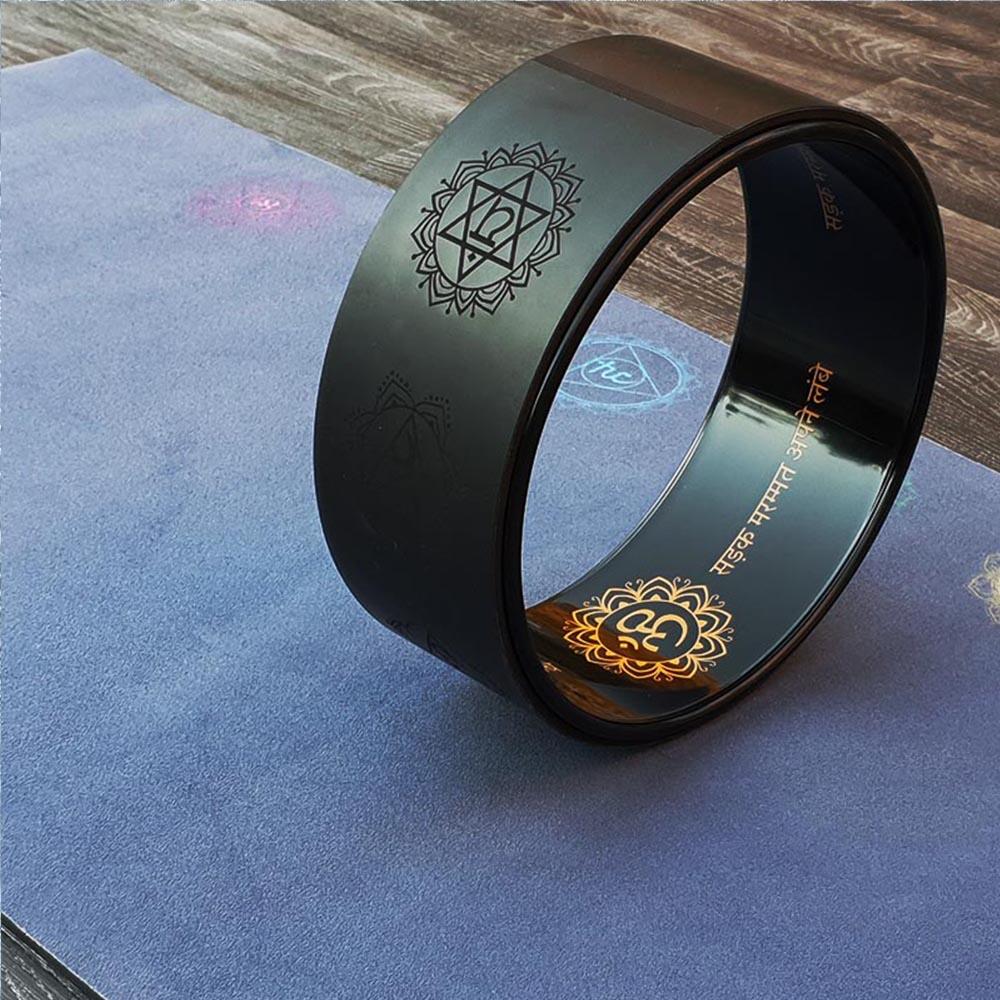 Yoga- en fitnesswiel eco-pu kunstleder 7 chakra's + mandala tas 4/5