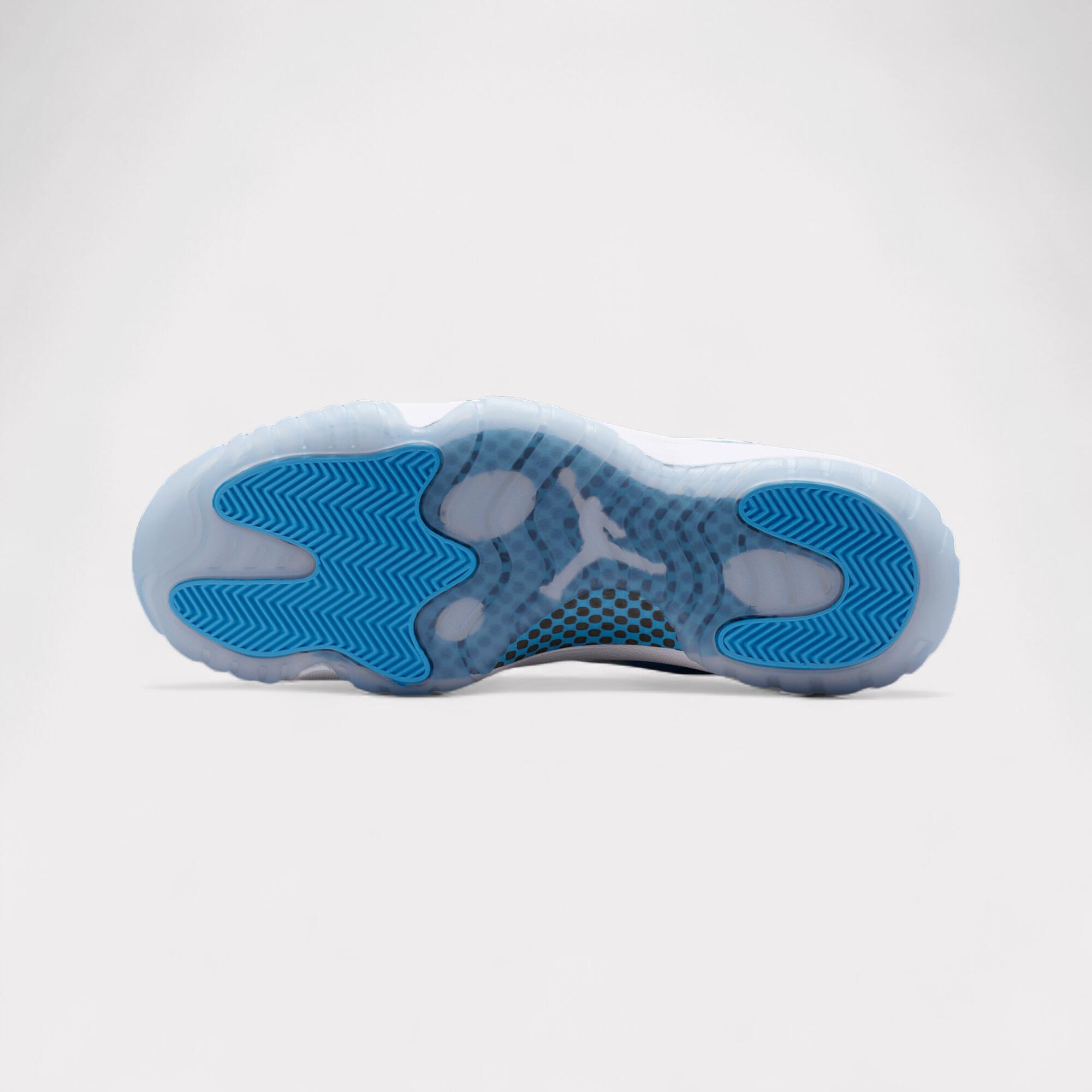 Jordan 11 Retro Low University Blue (2026) 6/7