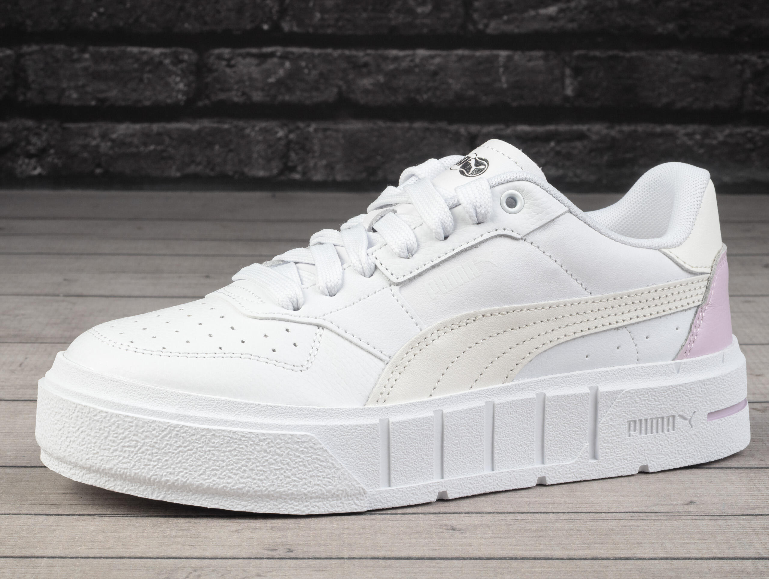 Buty damskie sportowe platformy Puma CALI COURT LTH WNS 3/6