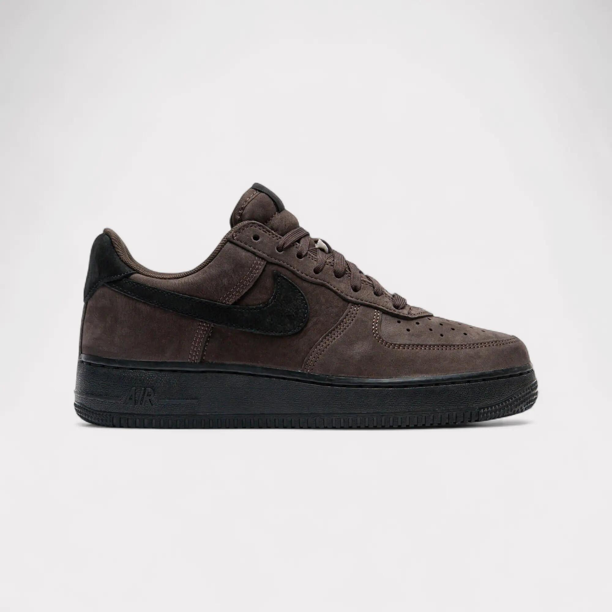 NIKE picture