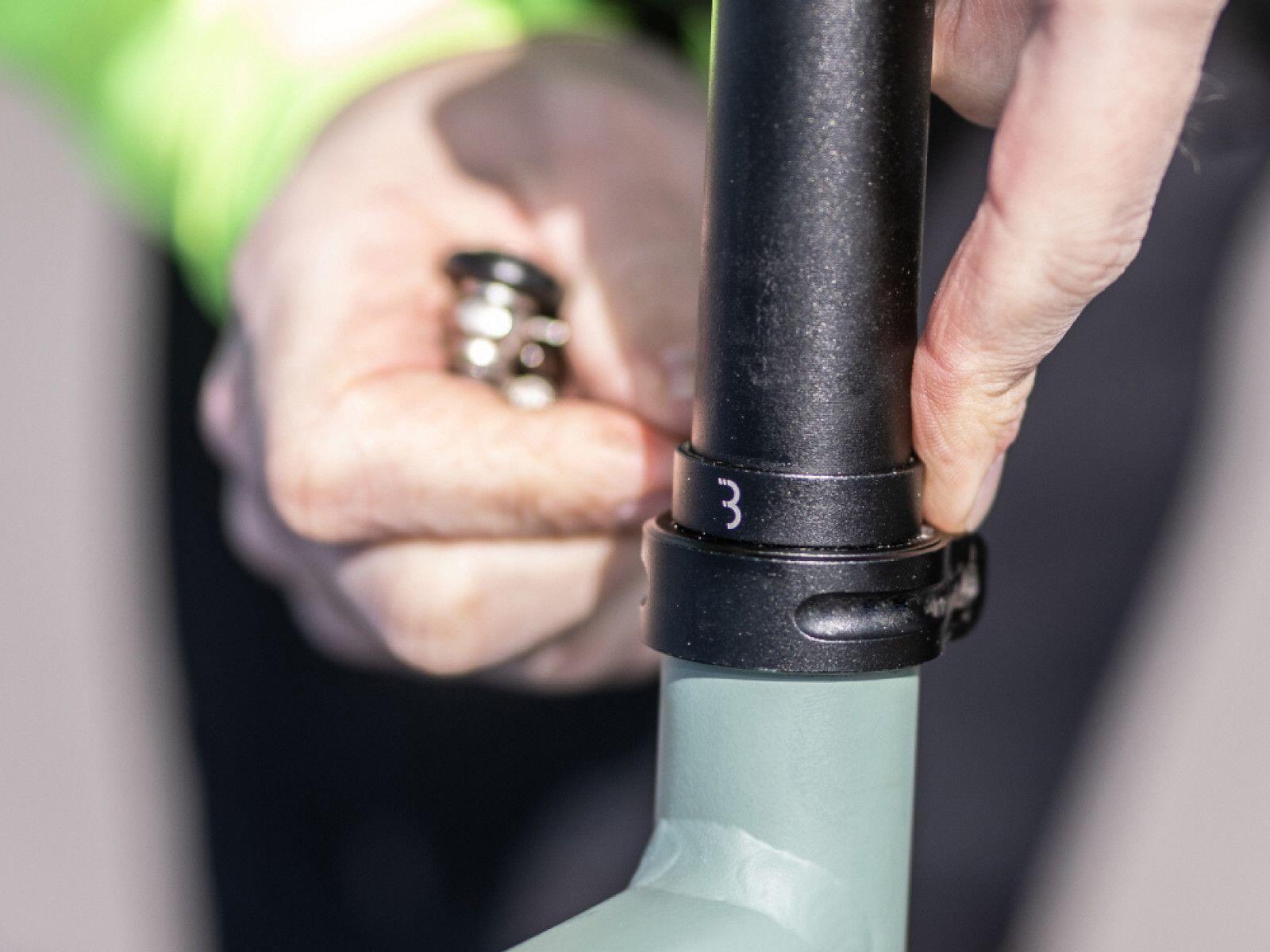 Bague Anti-Glisse BBB PostFix pour Tige de Selle Noir 4/4