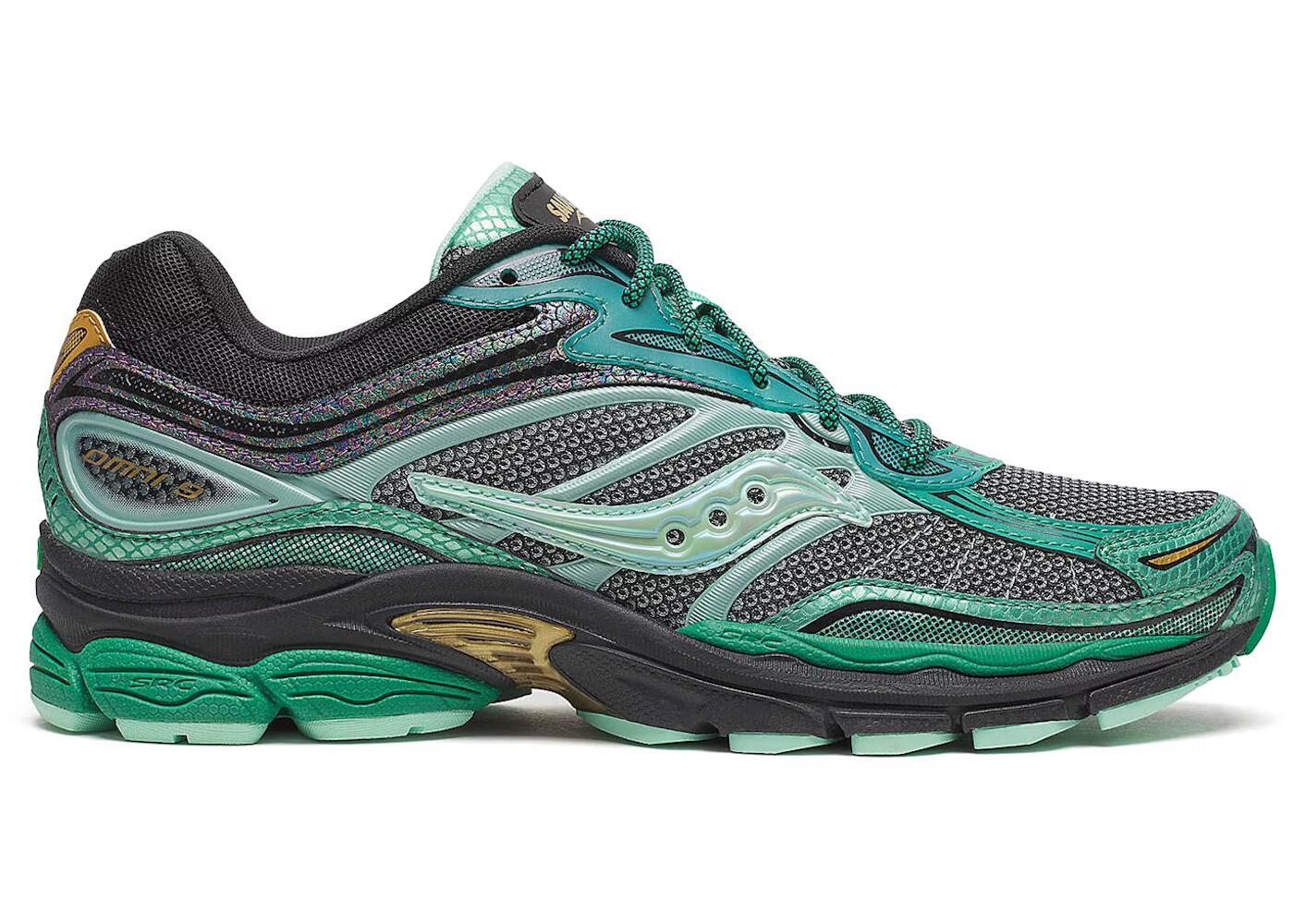 SAUCONY picture