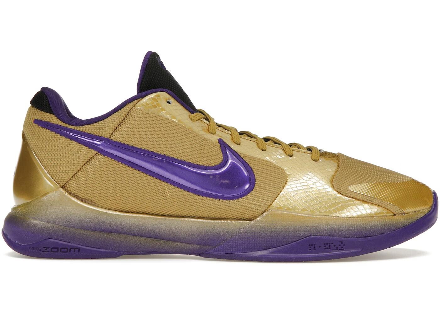 NIKE picture