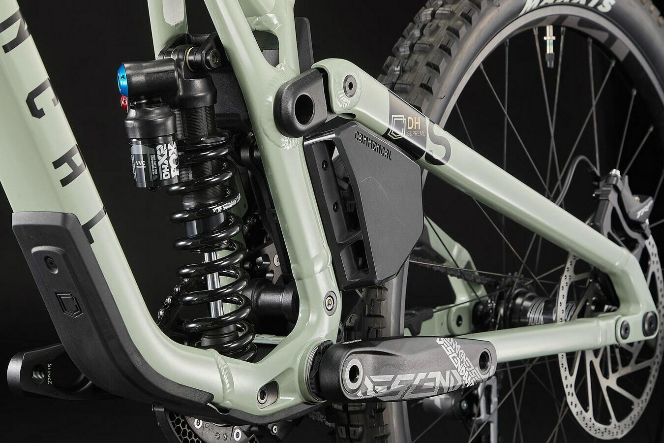 SUPREME DH V5 ESSENTIAL MTB Fully in Heritage Green 6/6