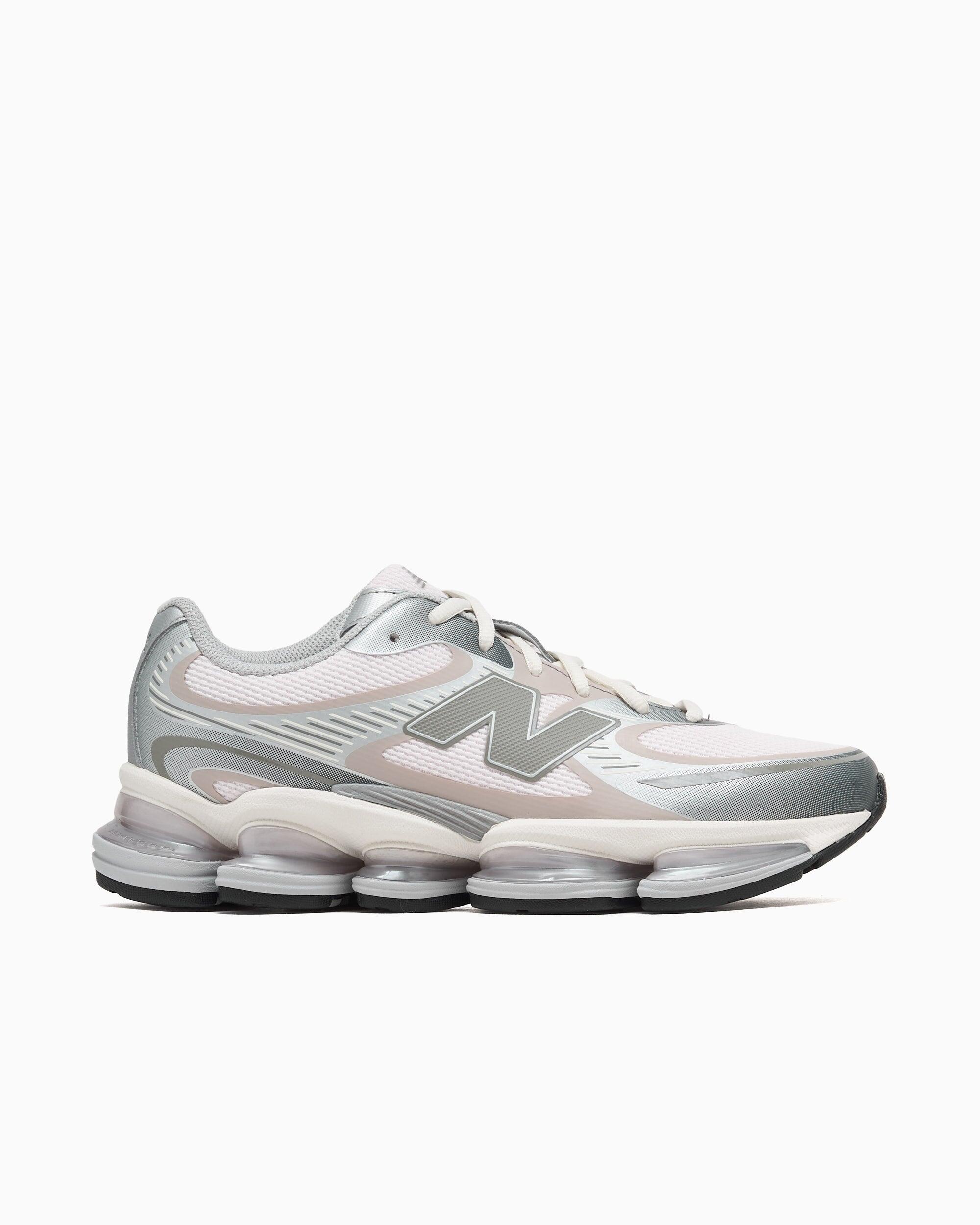 NEW BALANCE picture