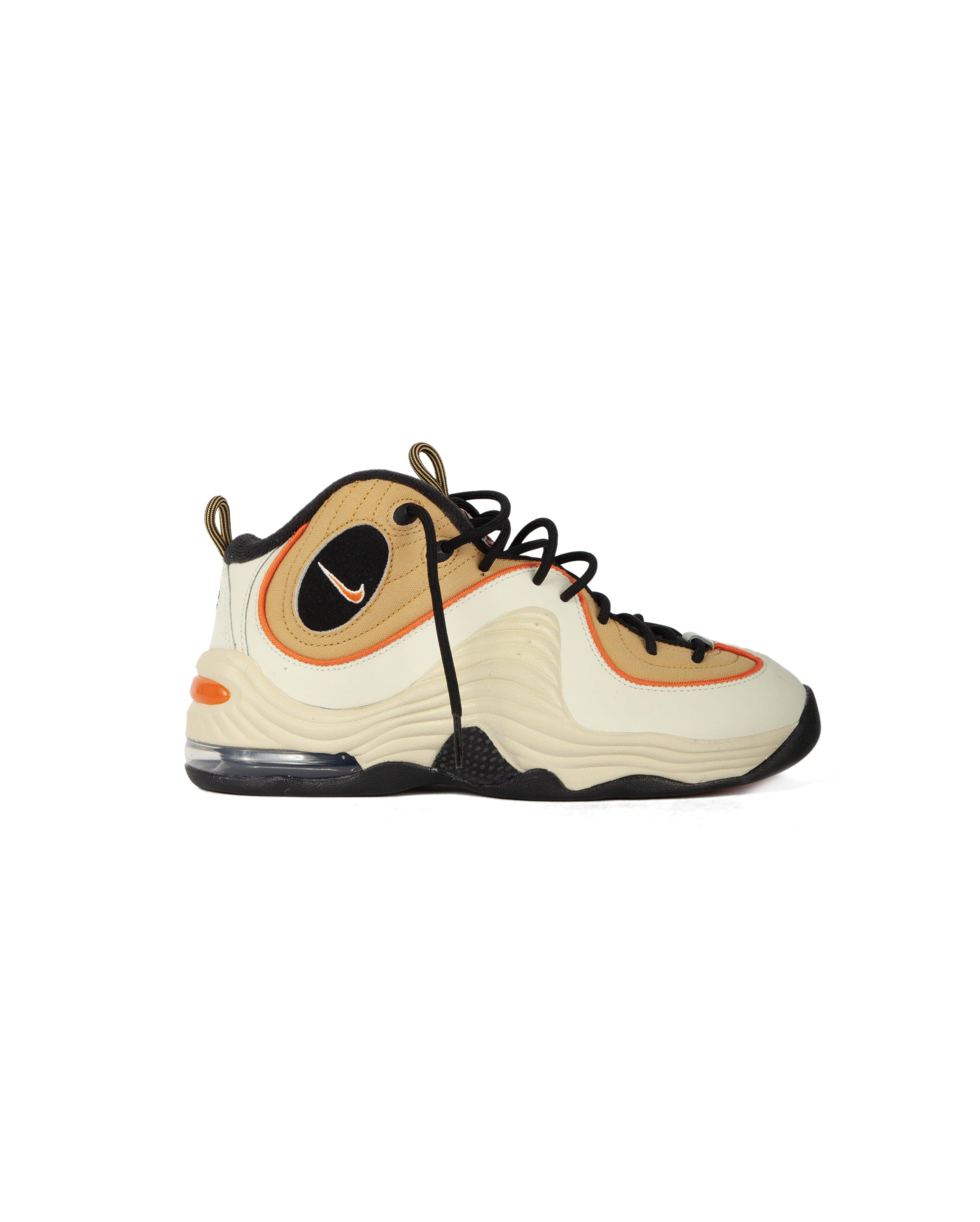 NIKE picture