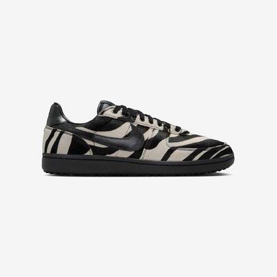 Nike Field General Premium - Scarpe da walking uomo nere