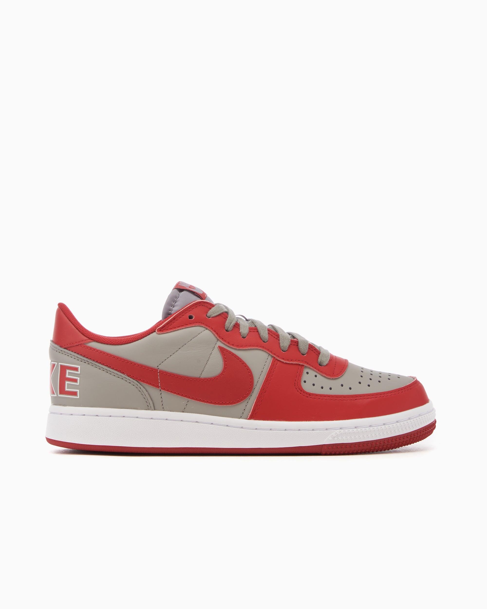 NIKE picture