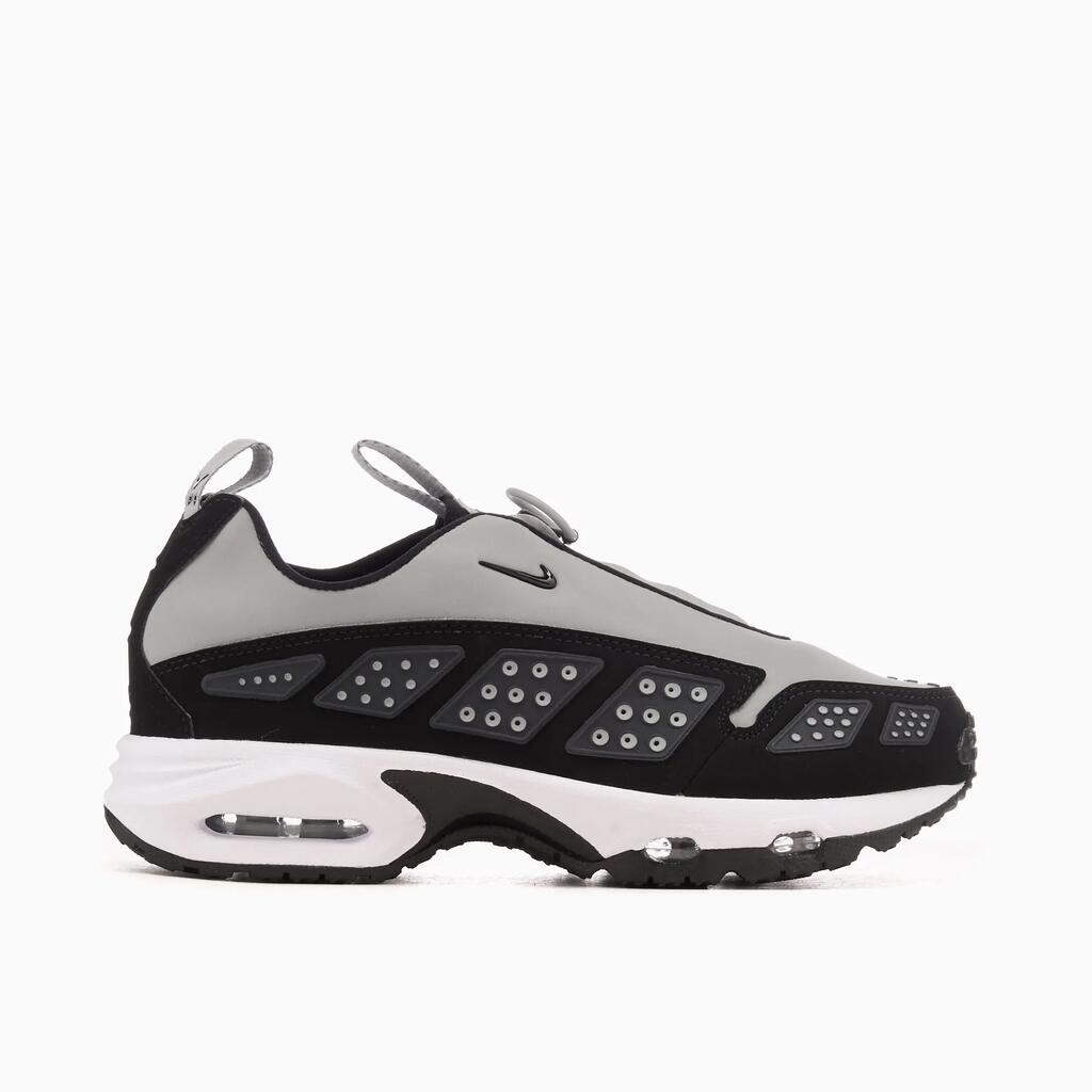 Nike Women's Air Max SNDR