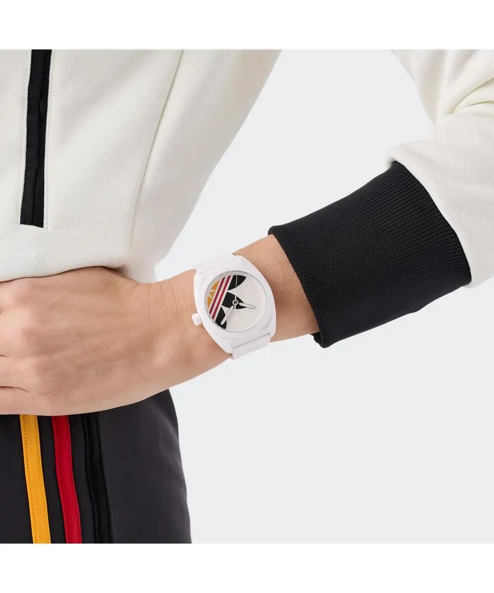 Adidas Originals Analog Uhr Weiß/weiß AOST26047 5/6