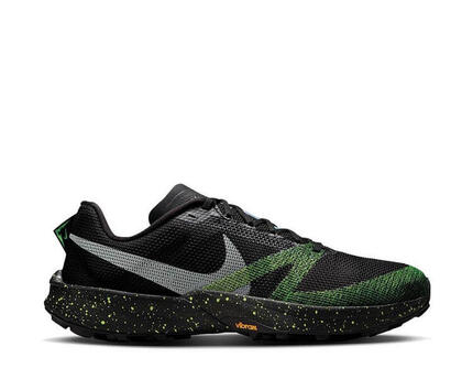 Chaussures de randonnee Nike modèle Nike Terra Kiger 10 "Volt Ice" pour homme
