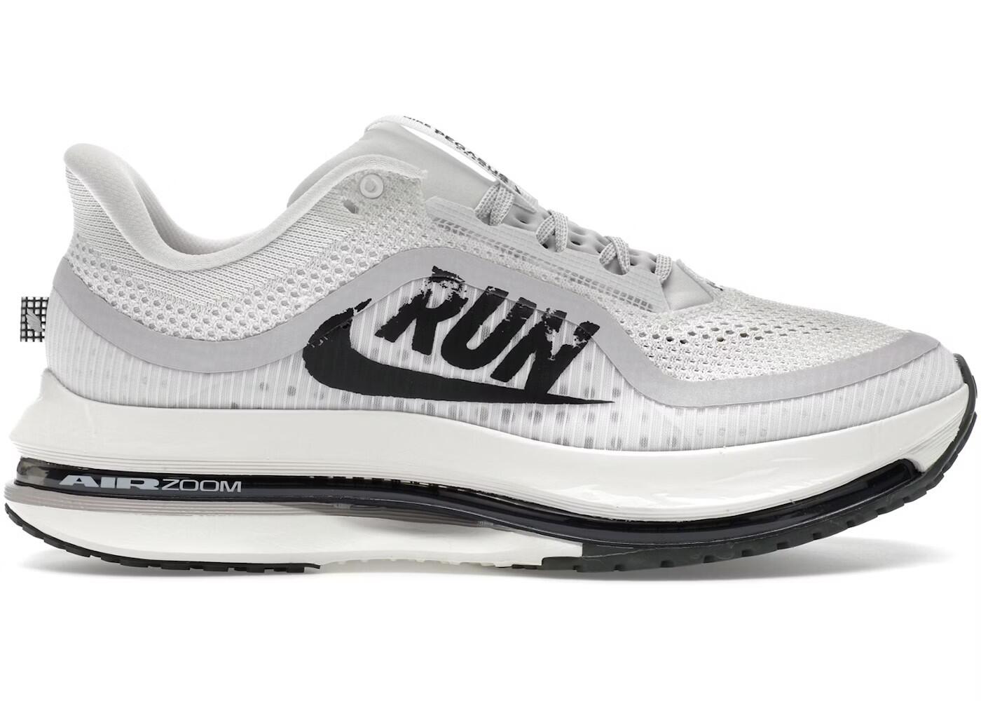 NIKE picture