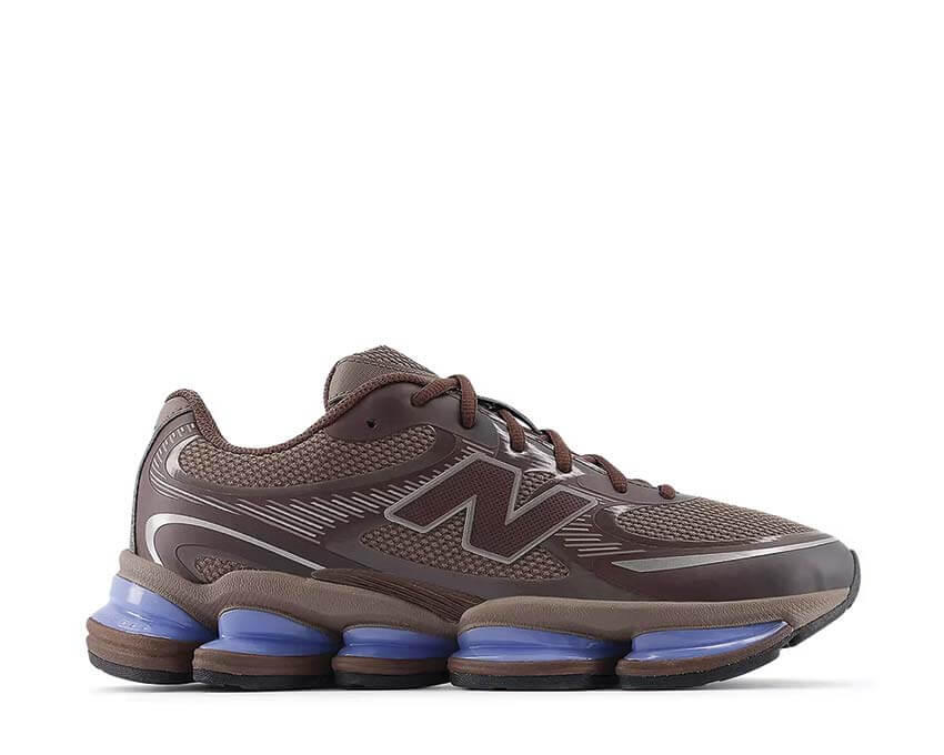NEW BALANCE picture