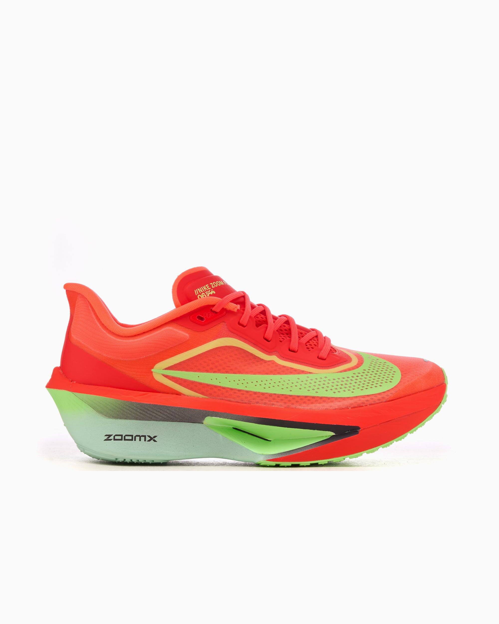 NIKE picture