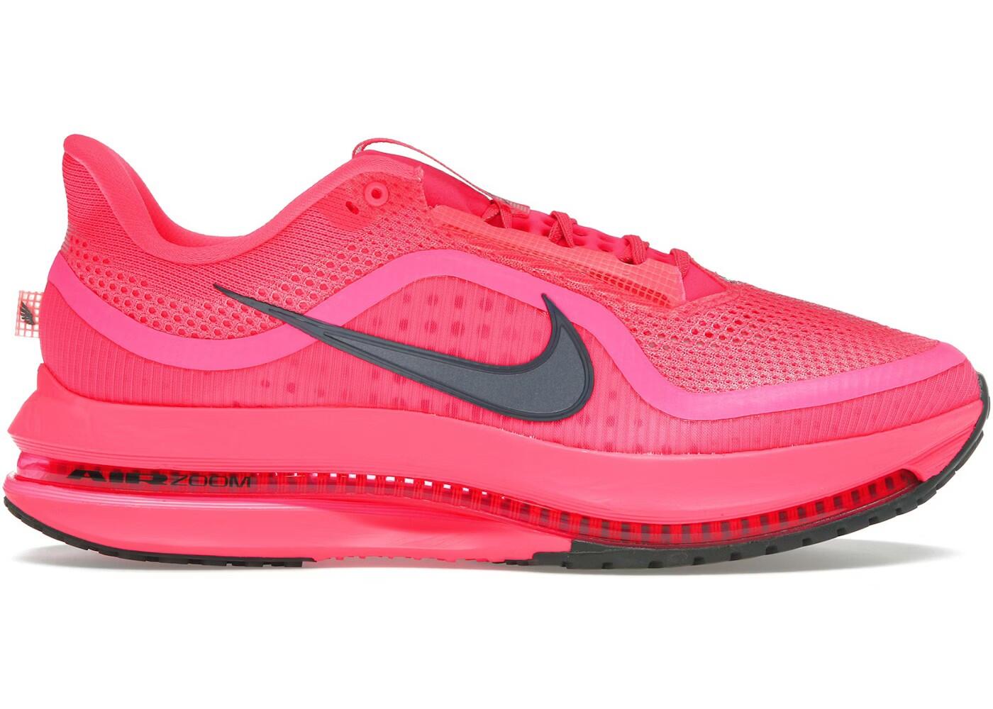 NIKE picture