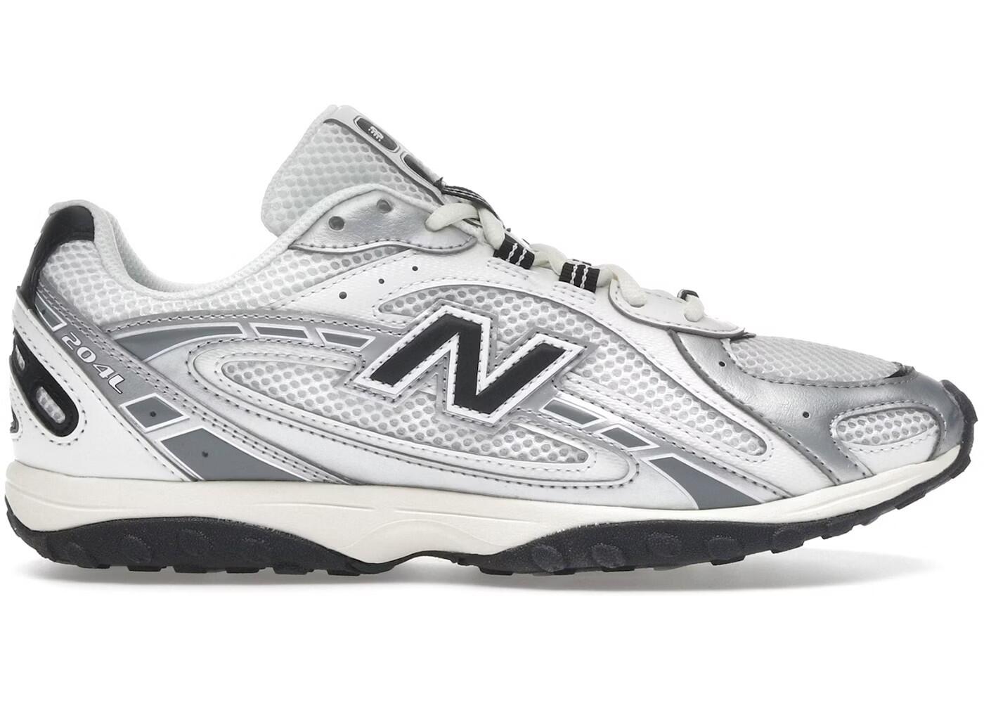 NEW BALANCE picture