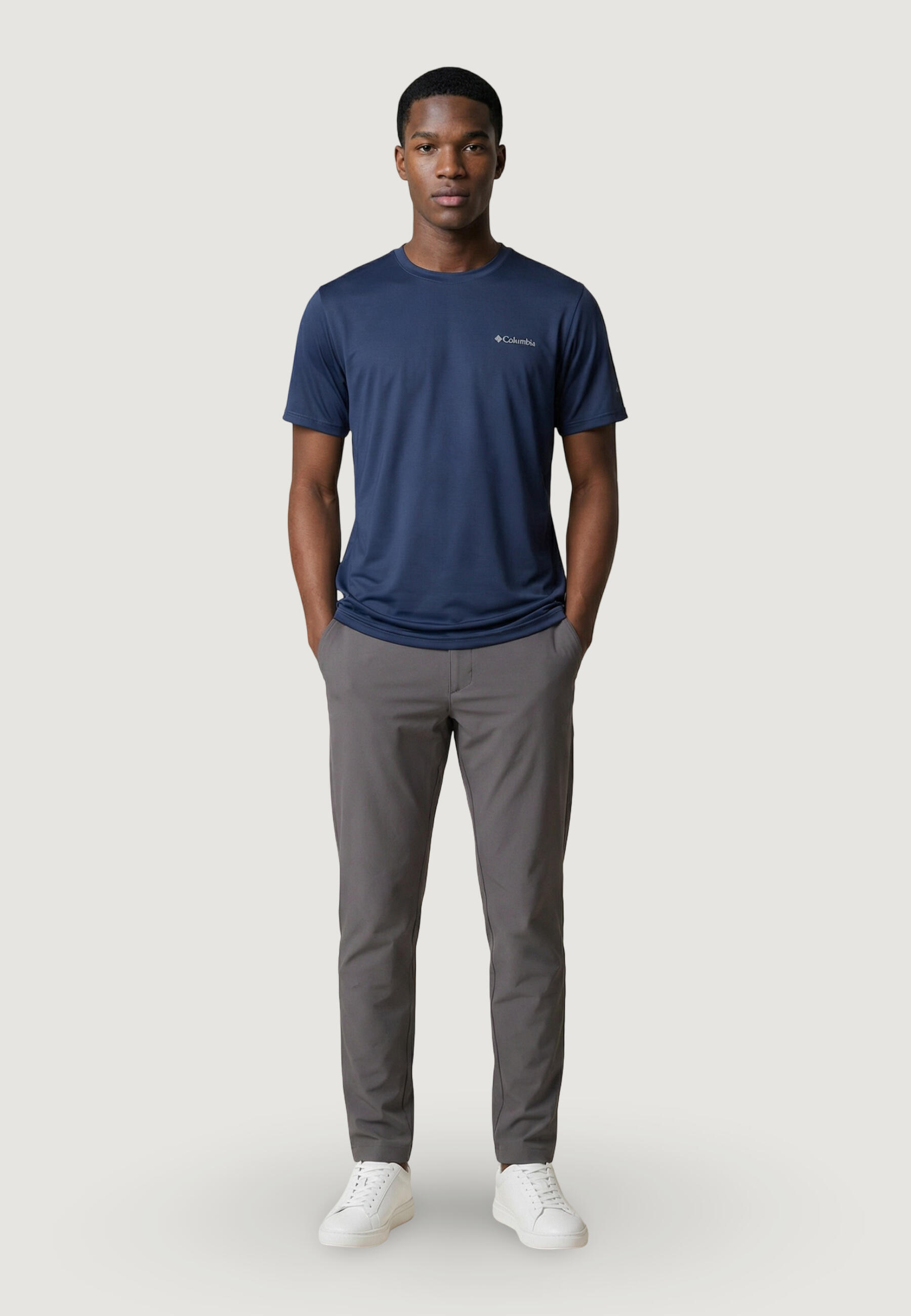 T-shirt Columbia Hike™ Crew grigio uomo outdoor 4/5