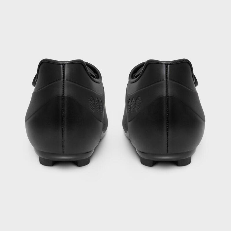 Pantofi de rutier Revolve Negru