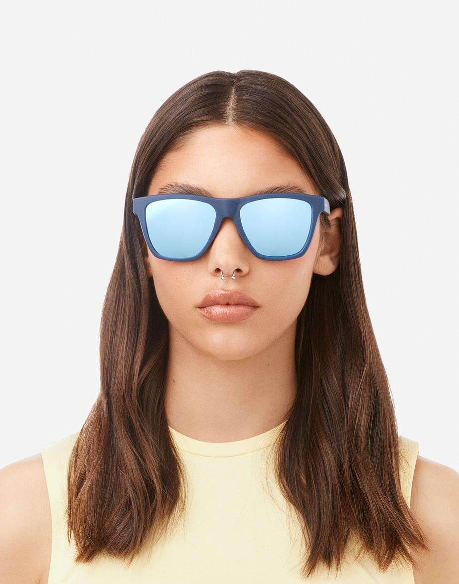 HAWKERS - Lunettes de Soleil pour Homme et Femme NAVY BLUE - ONE LS Raw 6/8