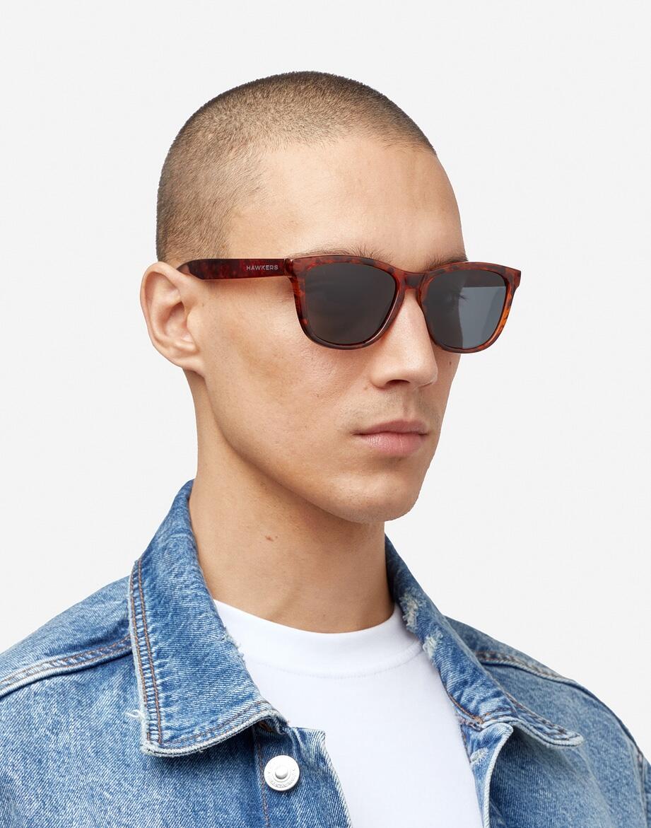 HAWKERS - Lunettes de soleil pour Homme et Femme Polarisé Carey Dark - ONE 6/7