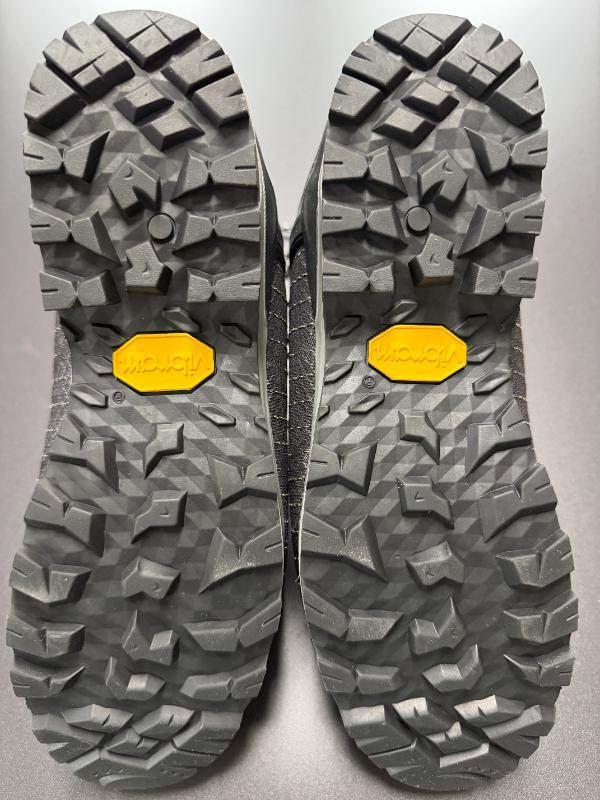 Entre Particuliers - Chaussures de randonnée Forclaz taille 42 (EU) 2/3