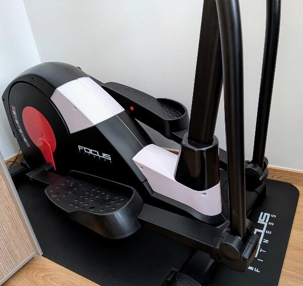 Entre Particuliers - Crosstrainer Focus Fitness Fox 3 iPlus 2/5