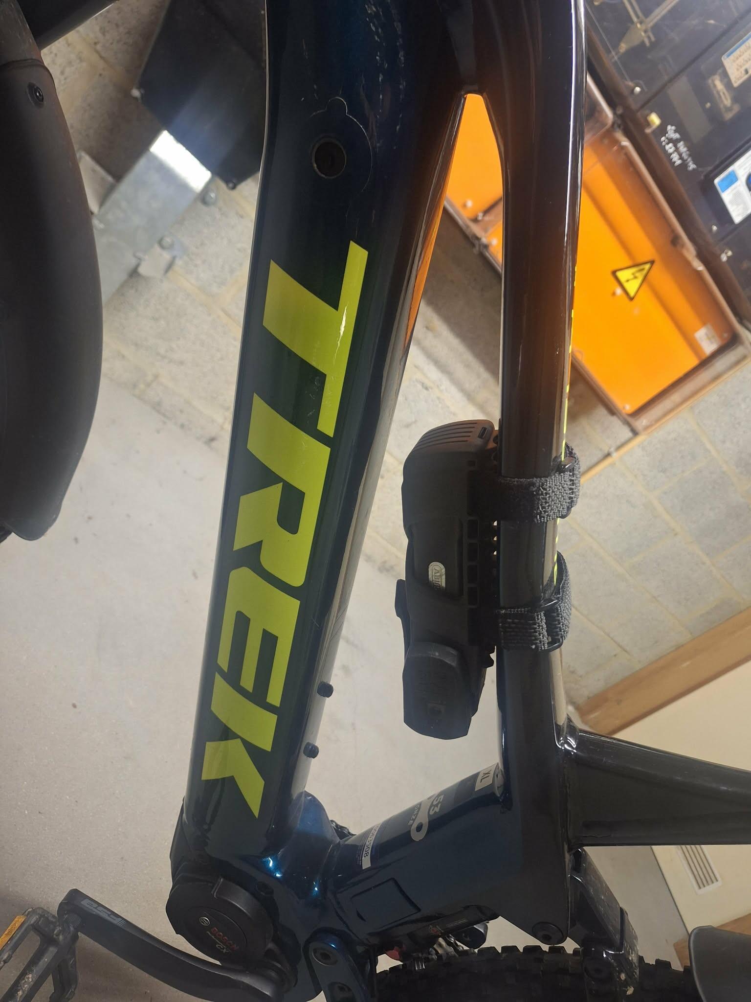 Tussen Particulieren - TREK POWERFLY FS4 SHIMANO DEORE XL 5/7