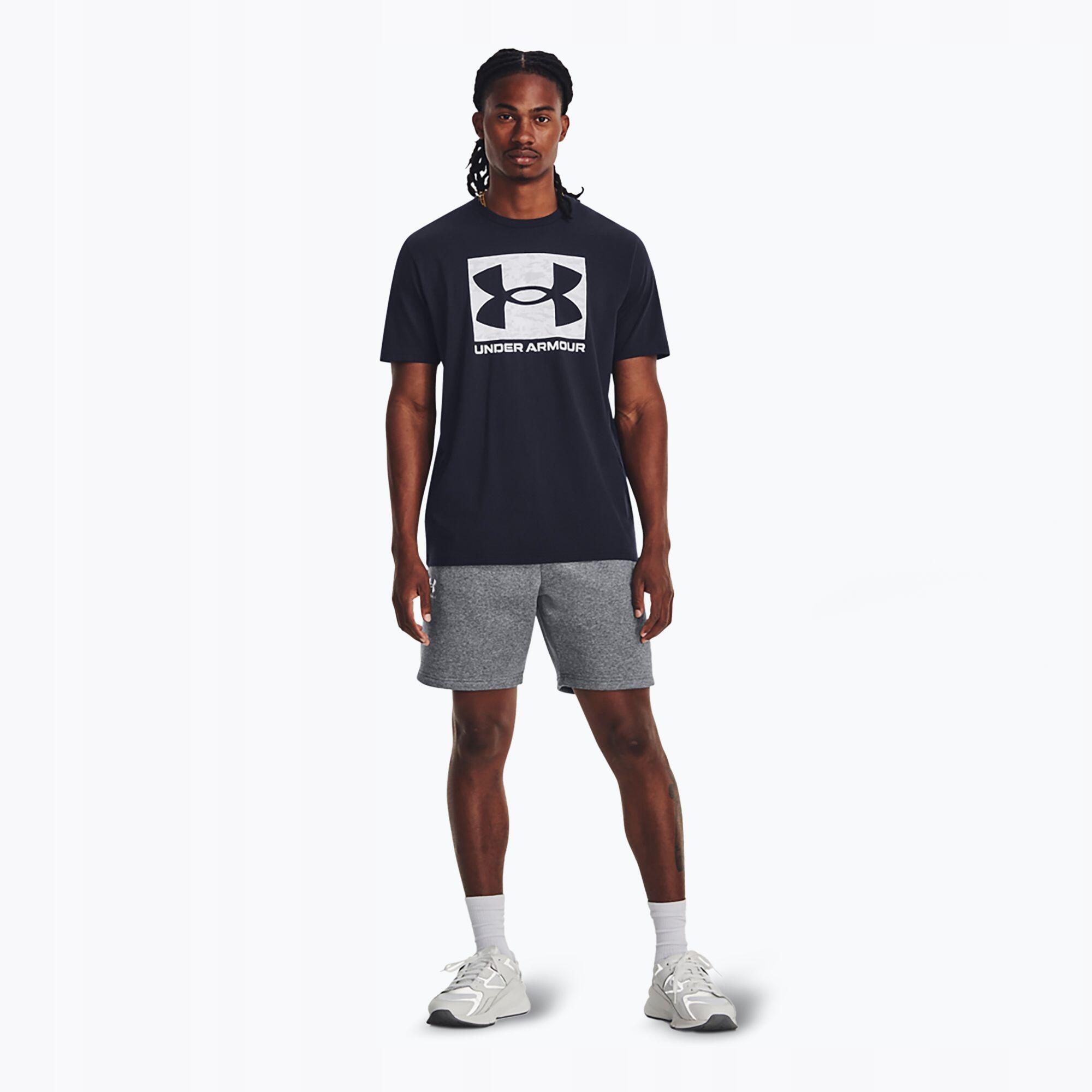 UNDER ARMOUR picture