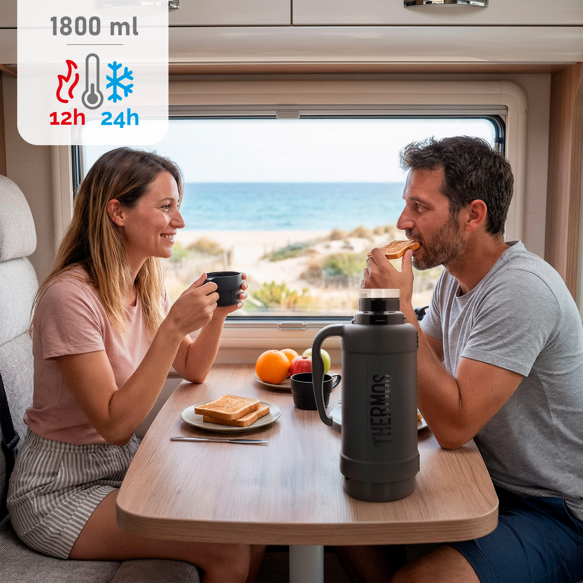Bouteille isotherme de 1,8 L à double paroi avec 2 verres 2/7