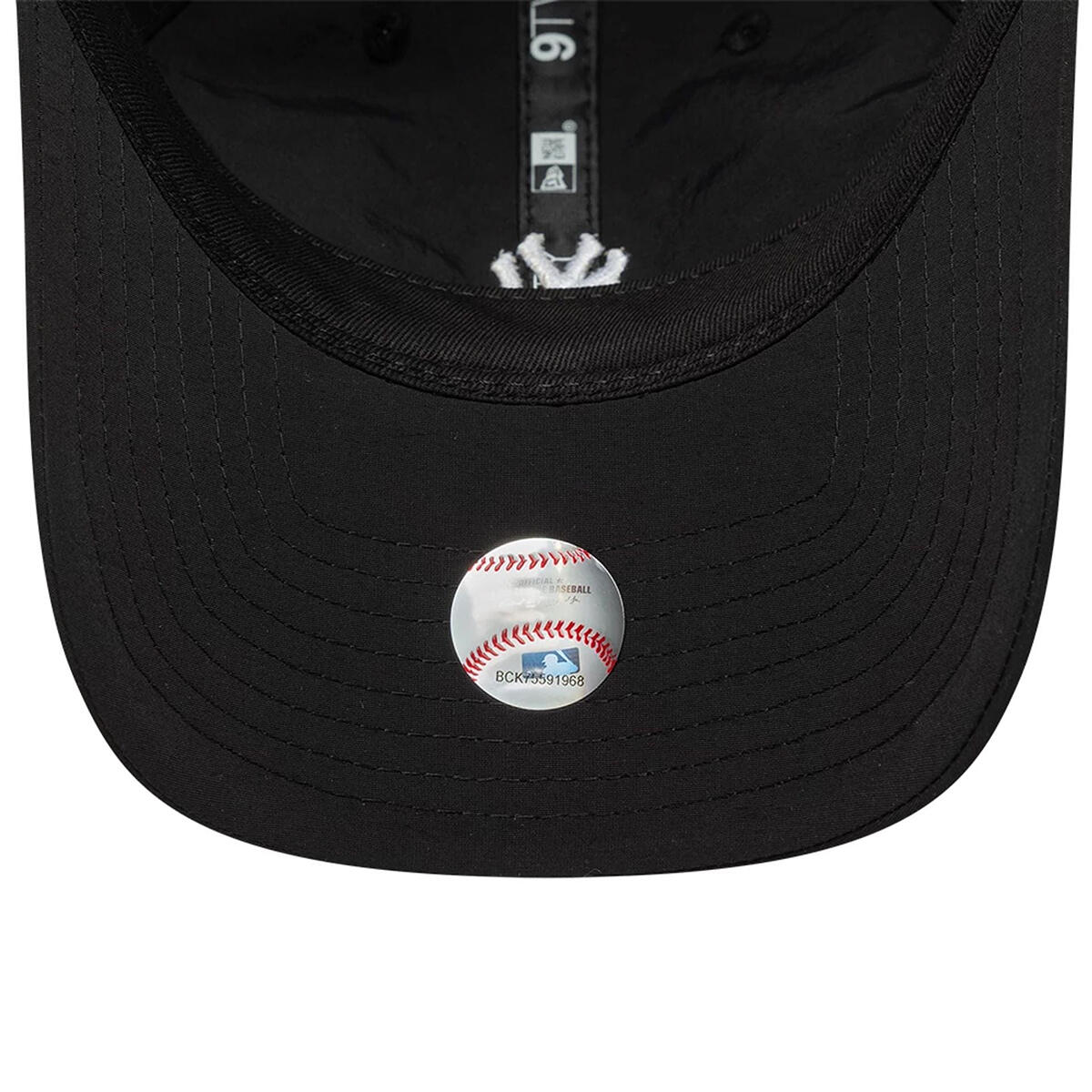 New Era 9TWENTY Cap New York Yankees MLB Recycled black 4/5