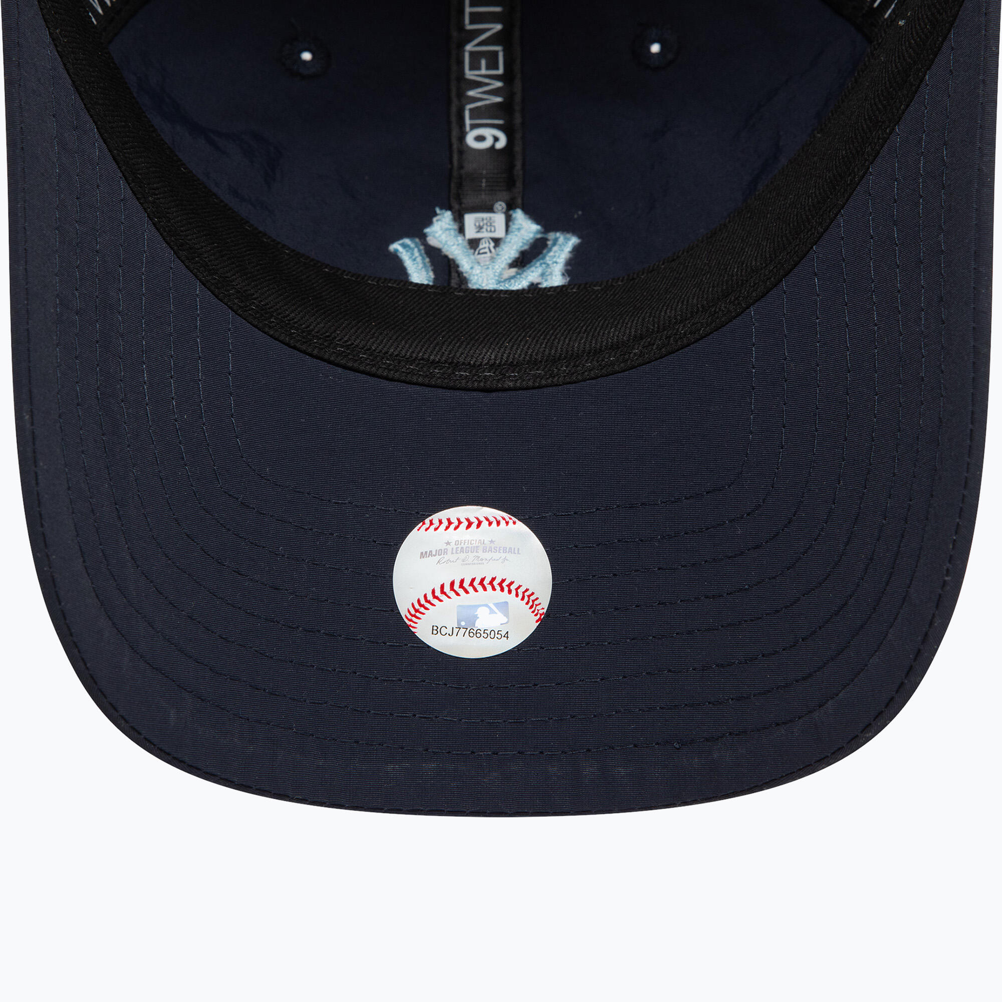 Boné com aba New Era Recycled 9Twenty New York Yankees 5/6