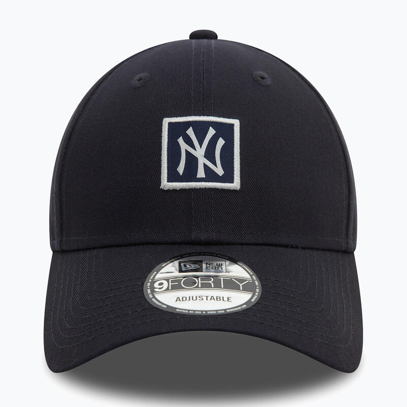 Șapcă cu cozoroc New Era Metallic Patch 9FORTY New York Yankees