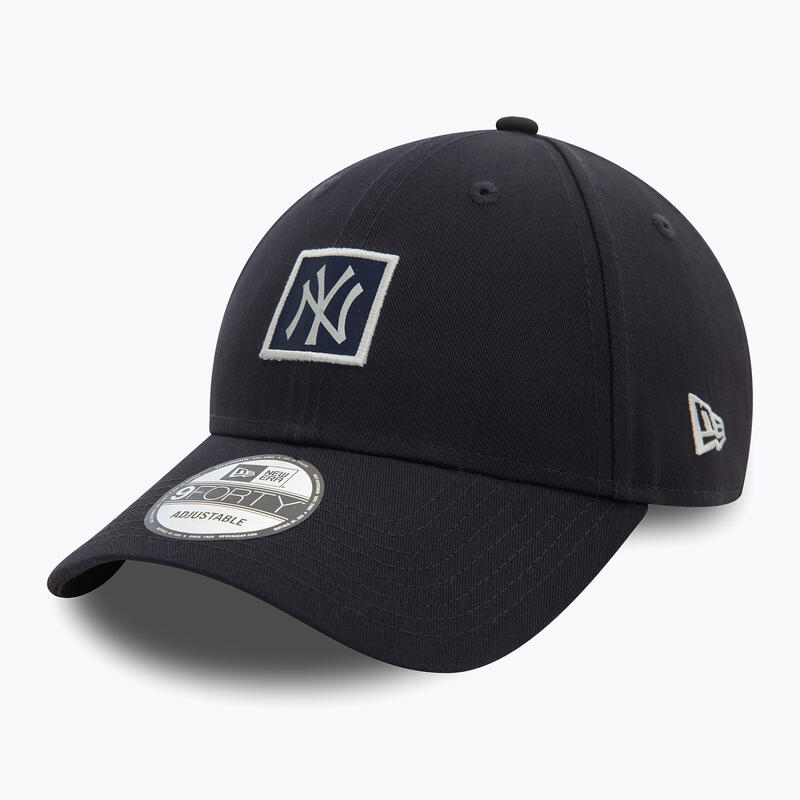 Șapcă cu cozoroc New Era Metallic Patch 9FORTY New York Yankees