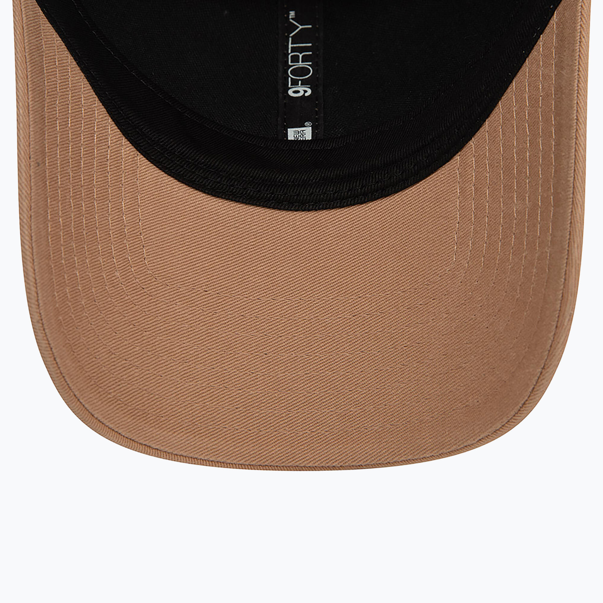 Boné com aba New Era Washed 940 LA Dodgers 5/6
